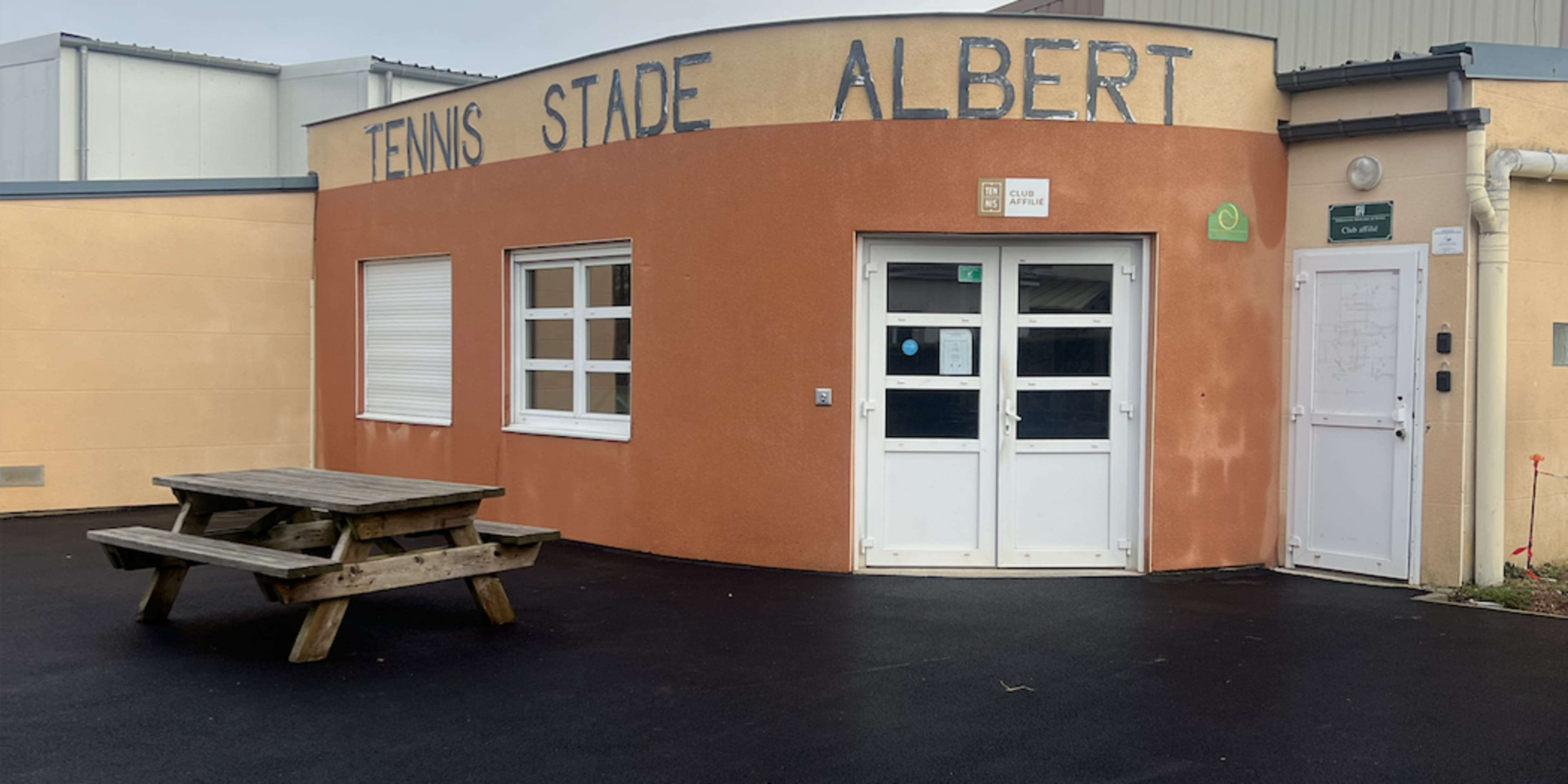 Albert Tennis Stade - club de sport