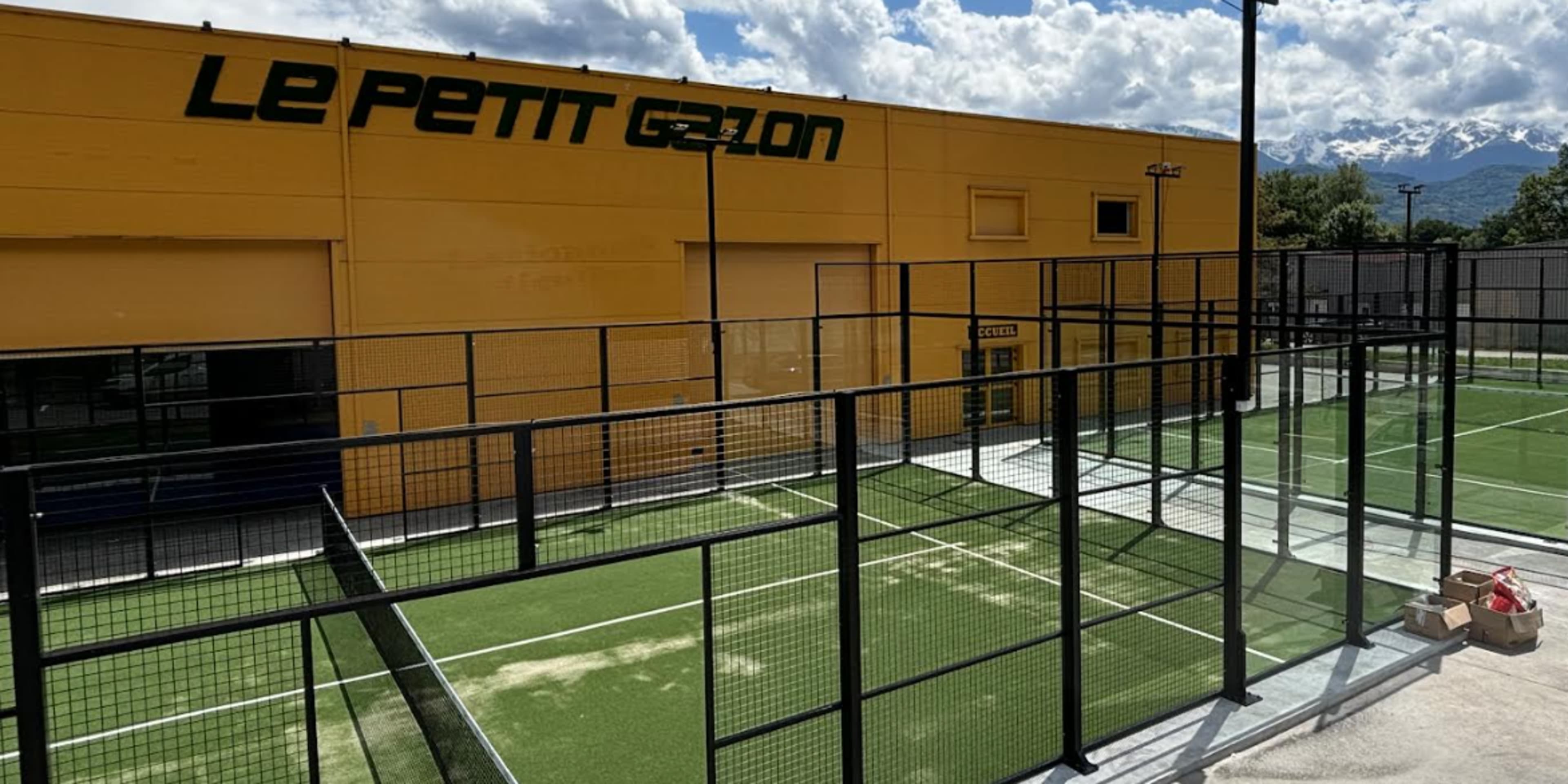Le Petit Gazon - club de sport