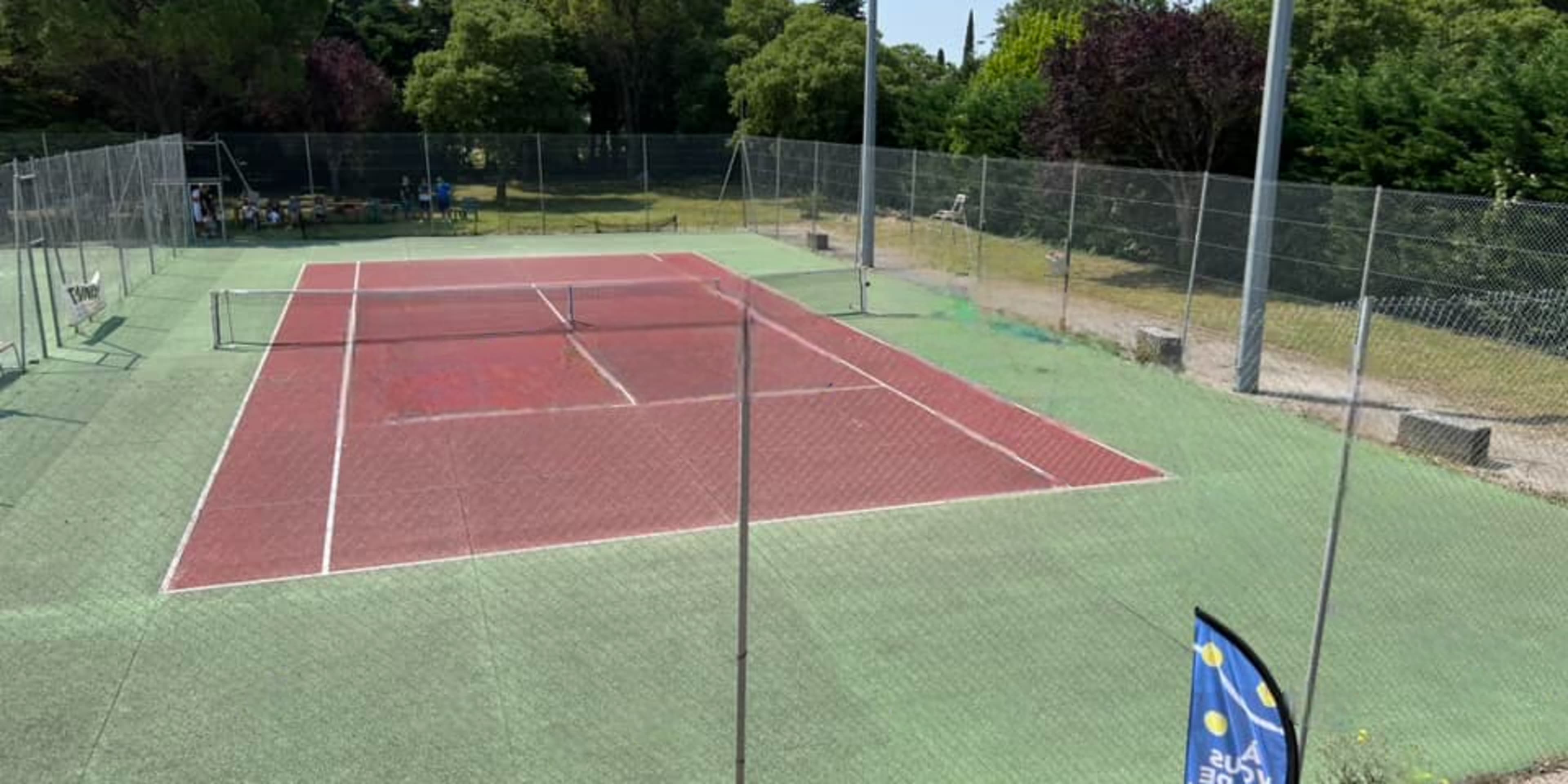 Tennis Club Sarrians - club de sport