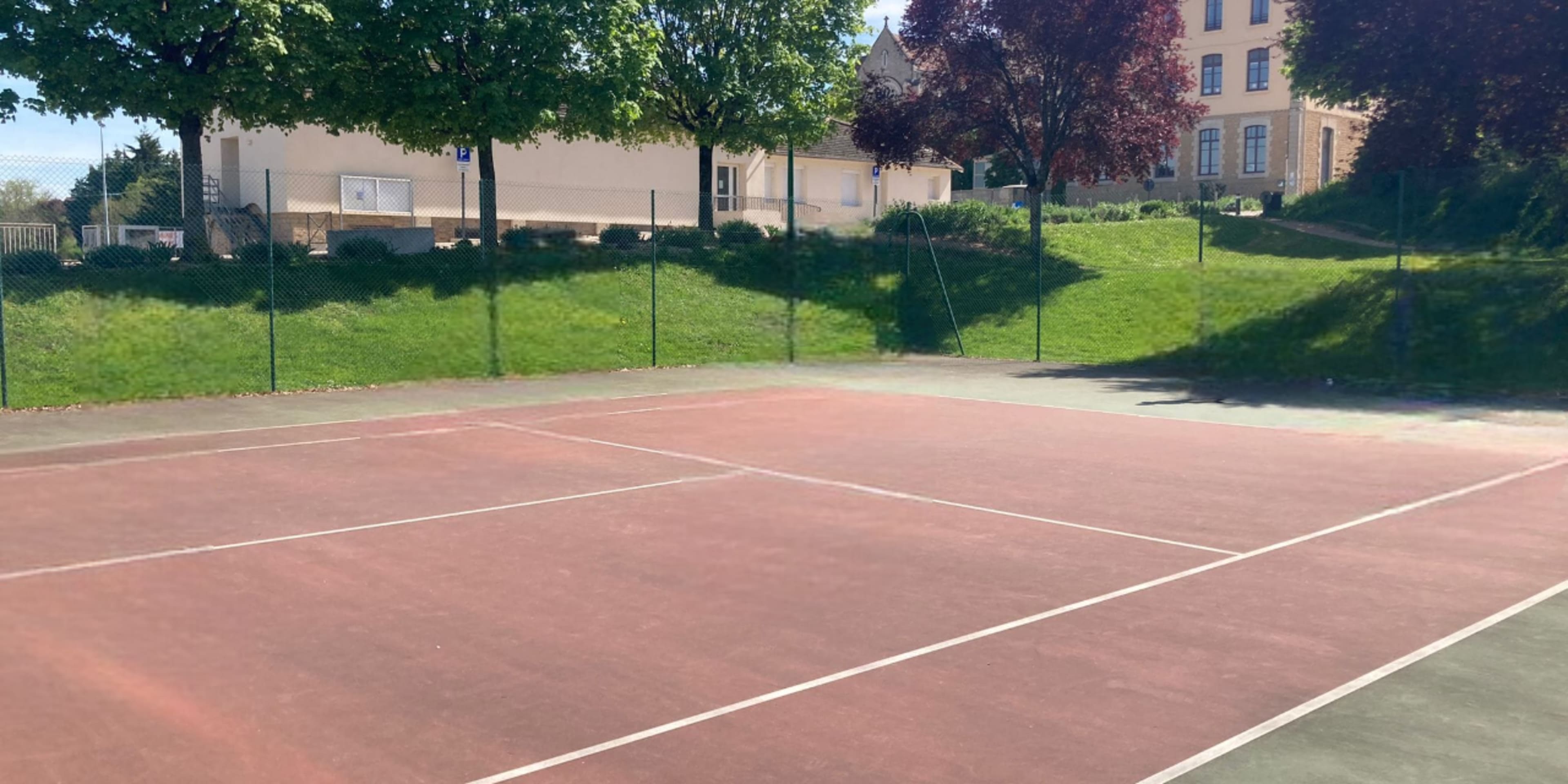 La Chapelle De Guinchay Tennis Club - club de sport