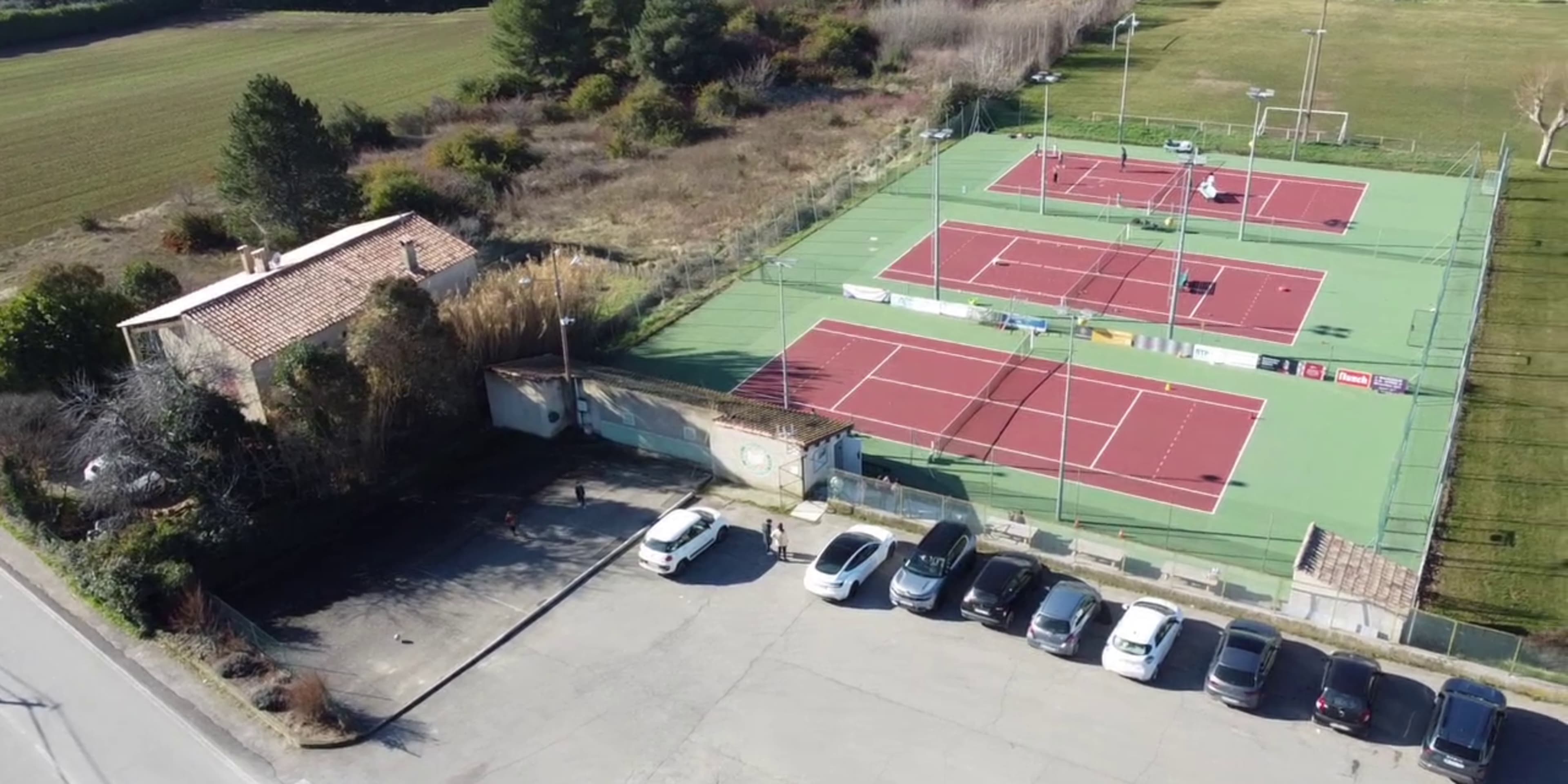 Tc Pierrevert - club de sport