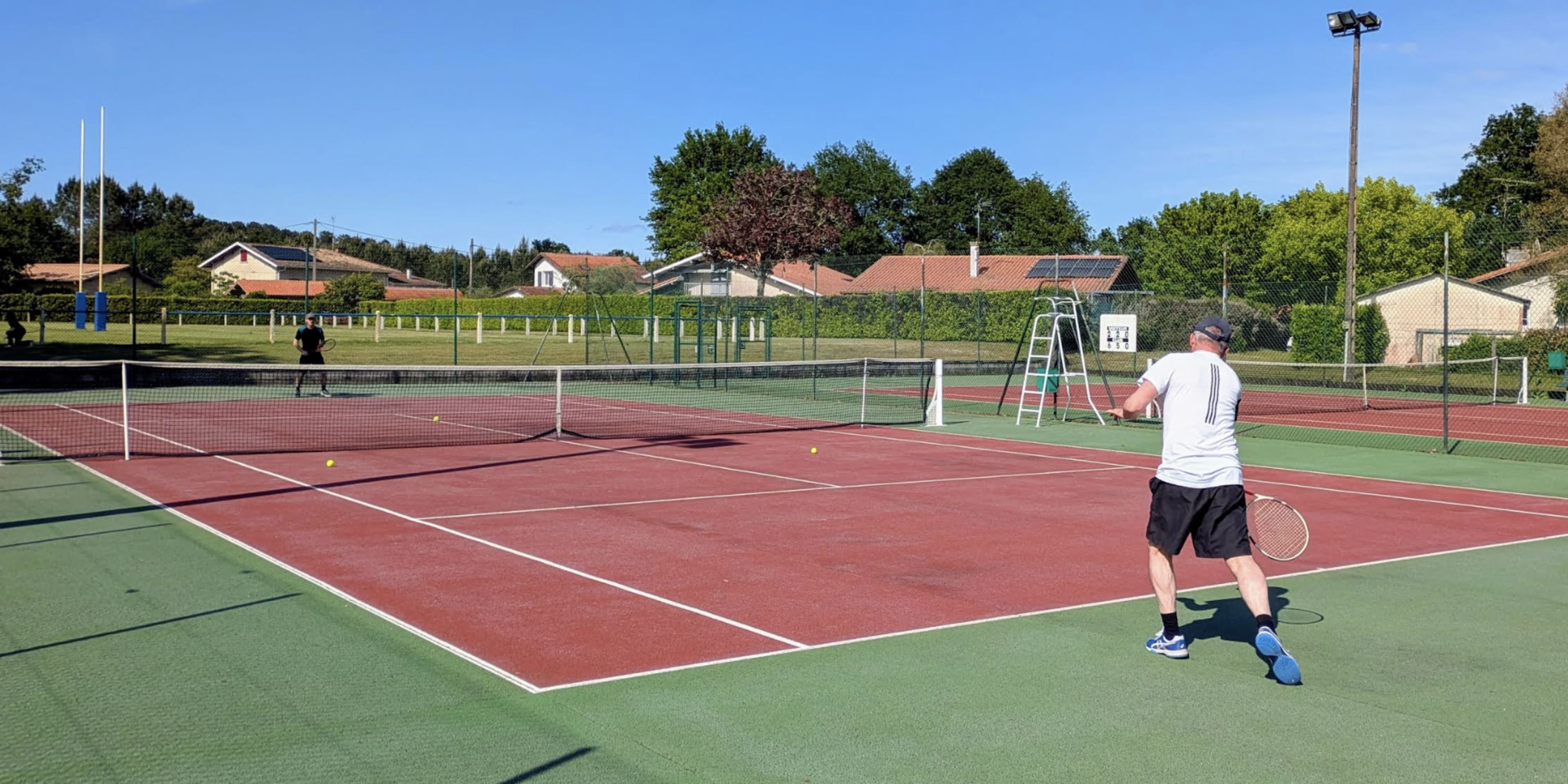 Herm Us - club de sport
