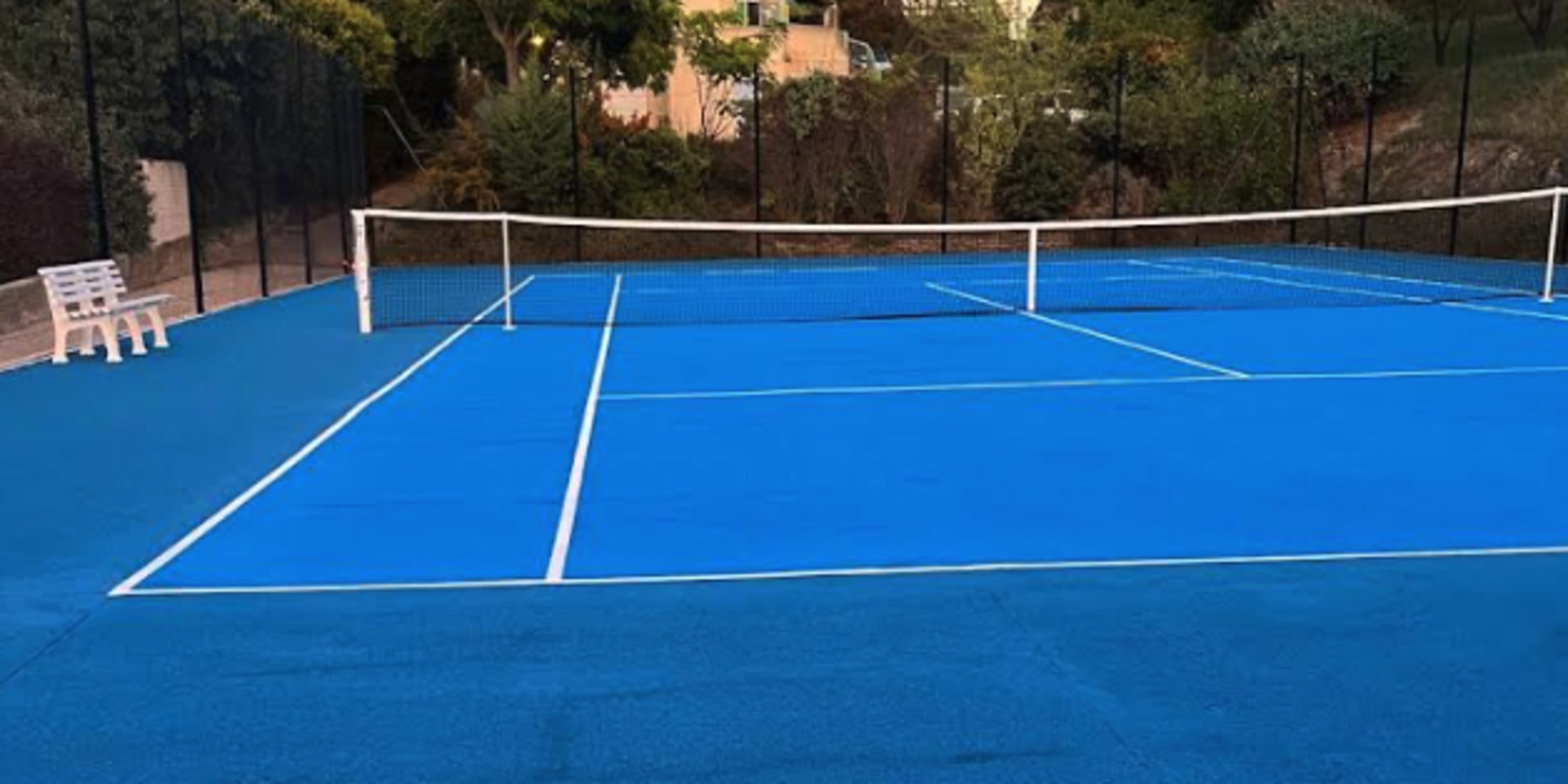 Tennis Club La Bastidonne - club de sport