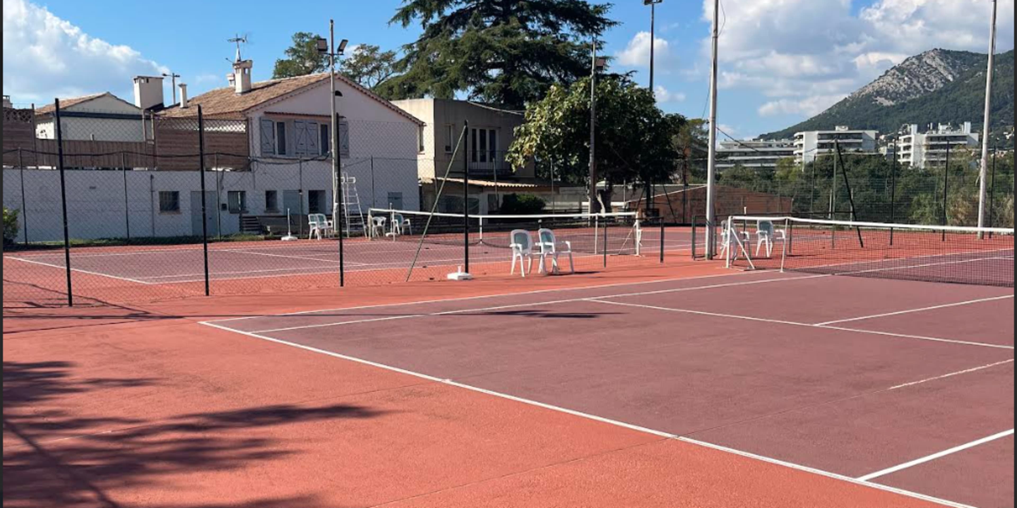 Terrain de Asptt Toulon - Section