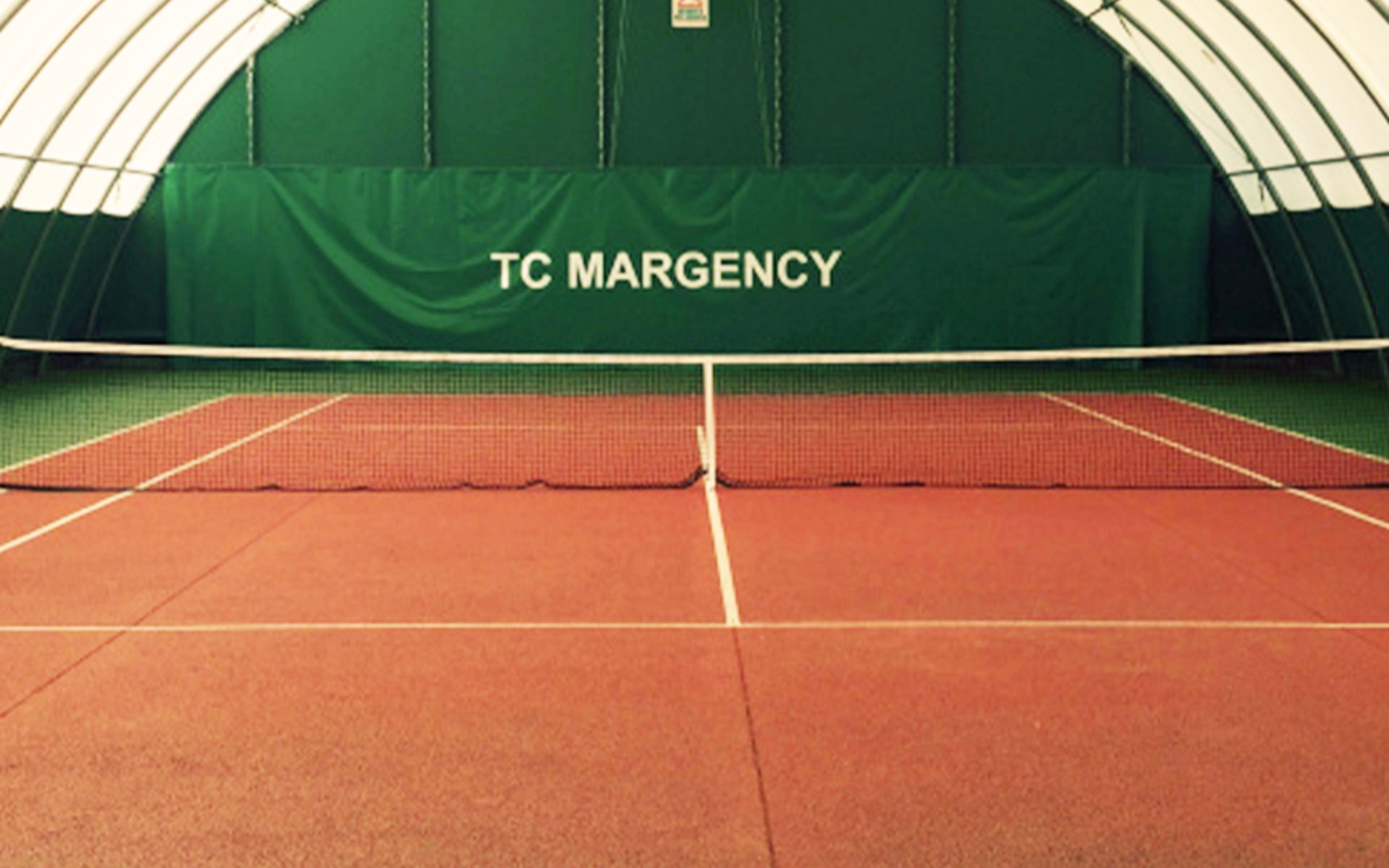 Terrain Tennis Club Margency  à Sèvres