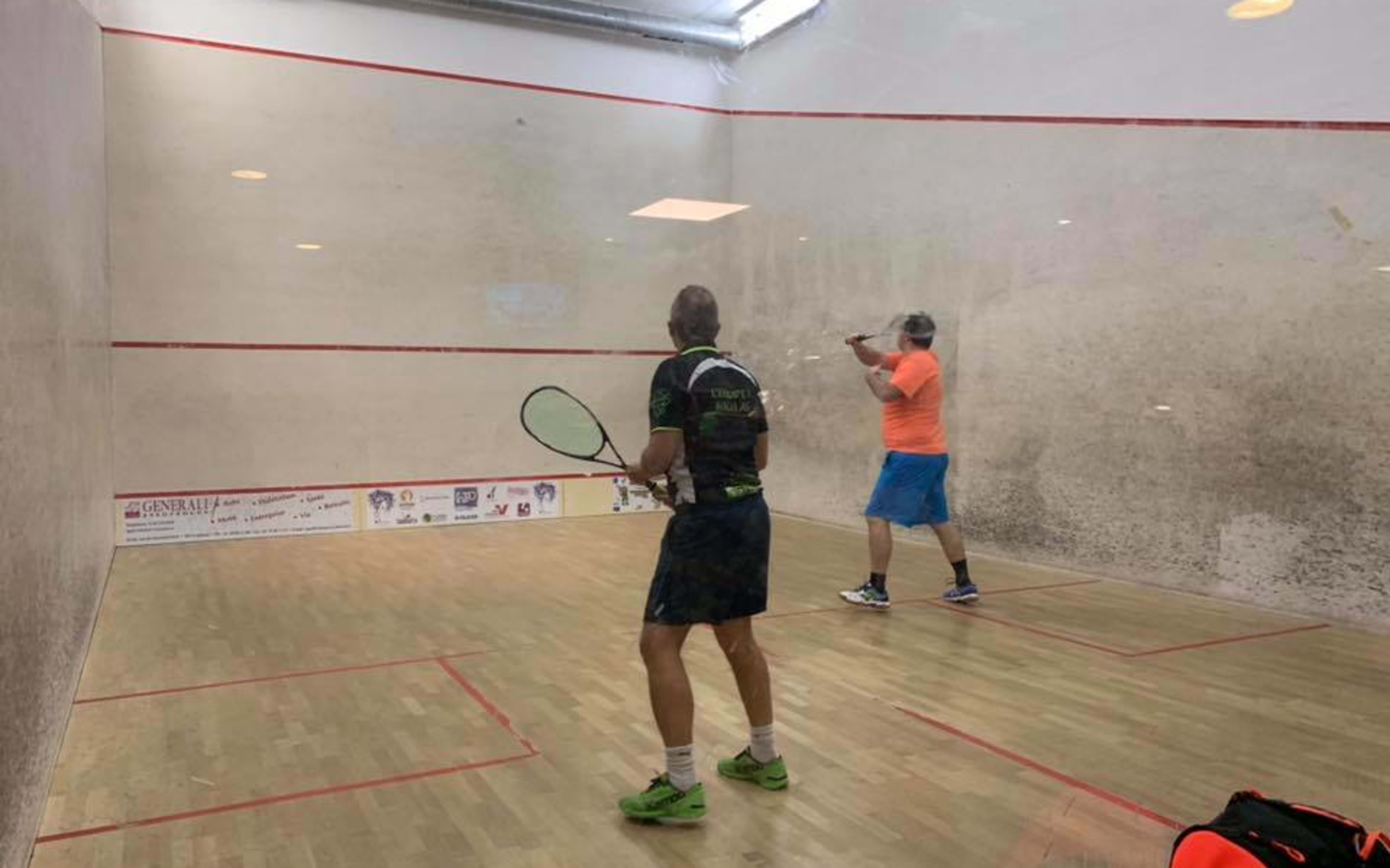 Terrain Squash 95 Saint-Ouen-L'Aumône à Paris