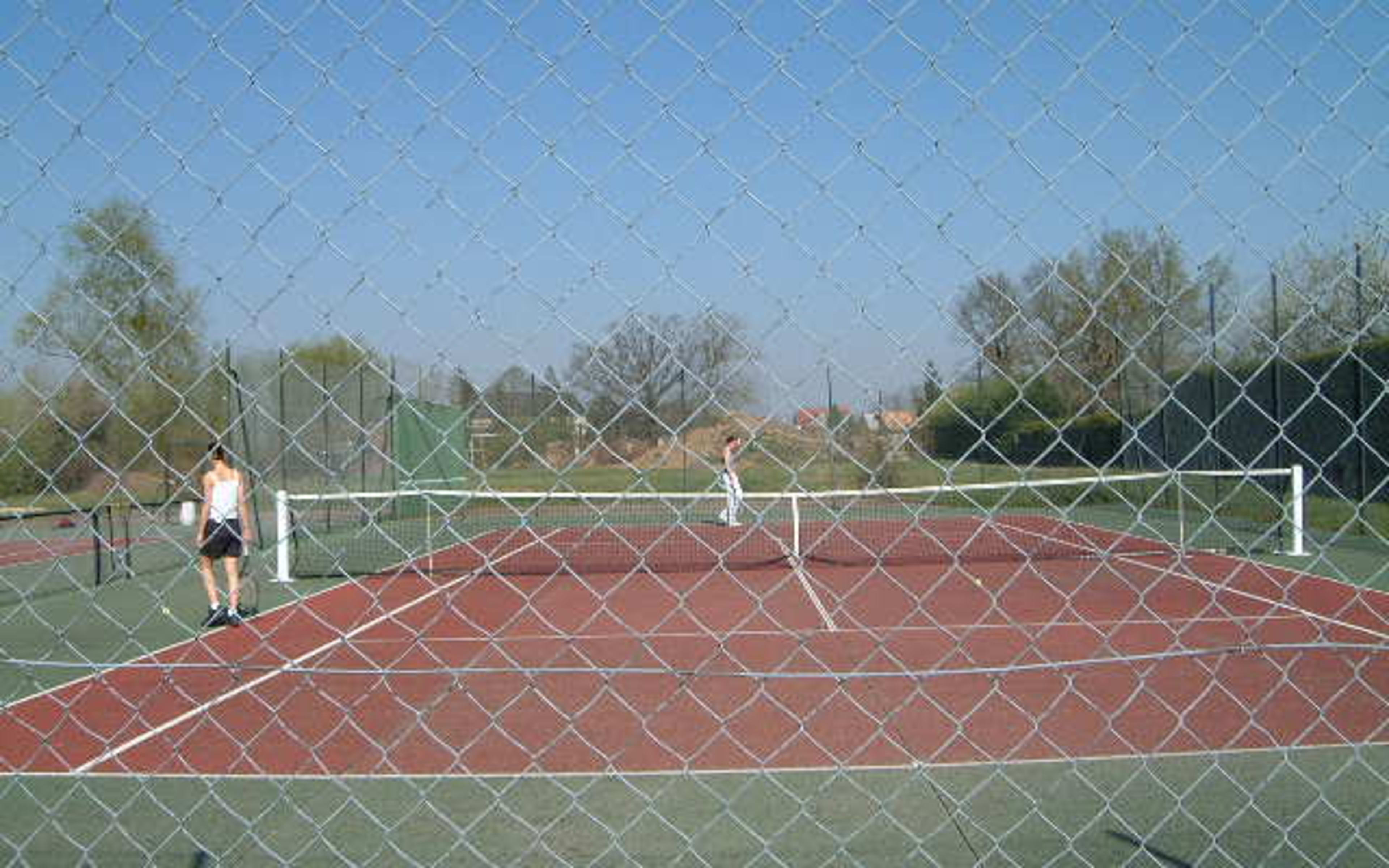Terrain Tennis Club de Frignicourt à La Rivière-de-Corps