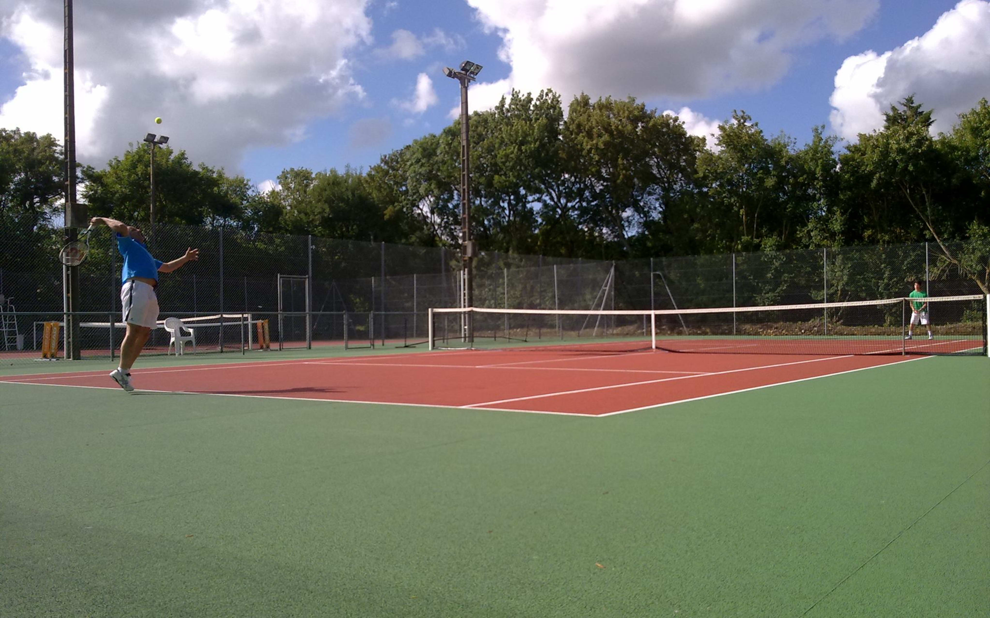 Terrain Tennis Club Saint Sauveur D'Aunis à La Rochelle