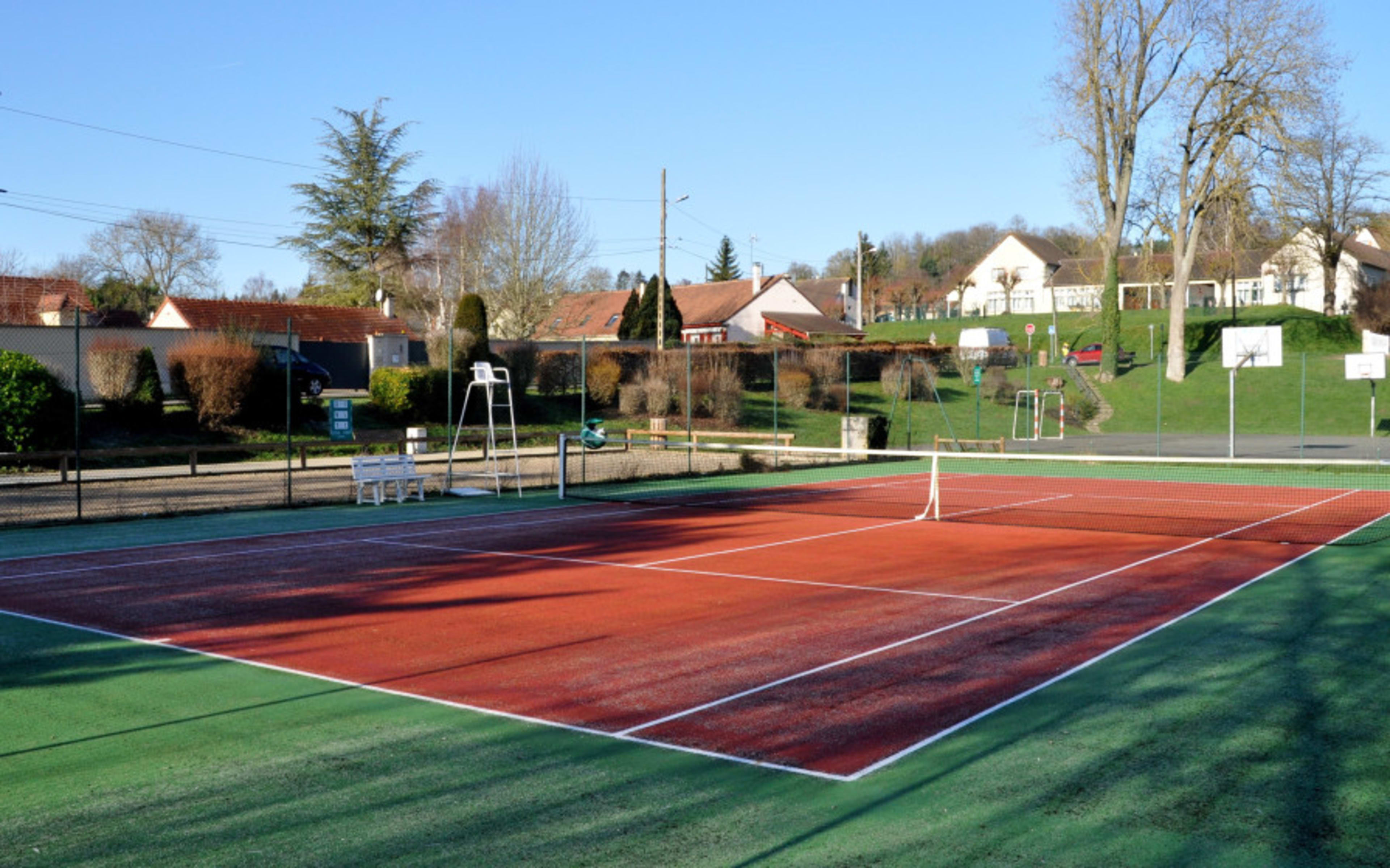 Terrain Association Tennis Tessancourt à Pierrelaye 95-FR