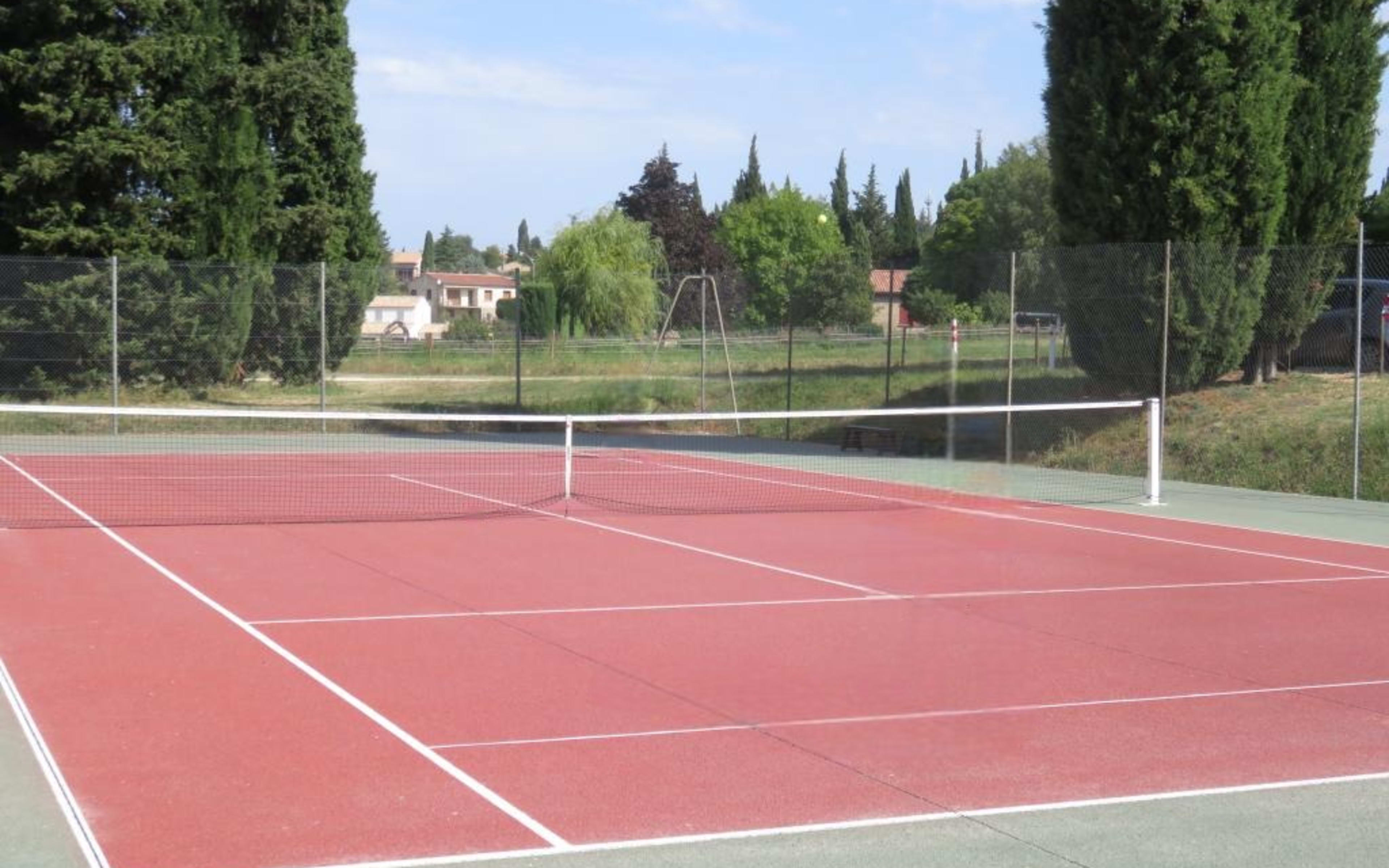 Terrain Castelrenaudin Tennis Club à Saint-Amand-Longpré 41-FR