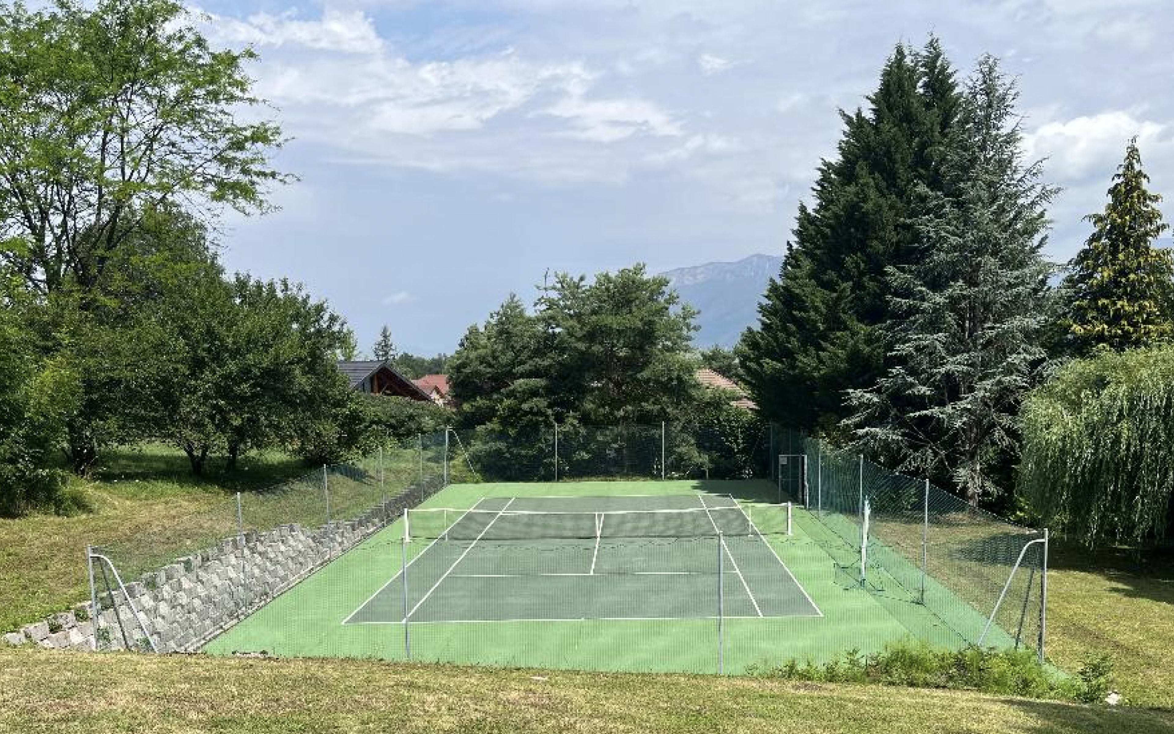 Terrain Duingt Tennis  à Thônes