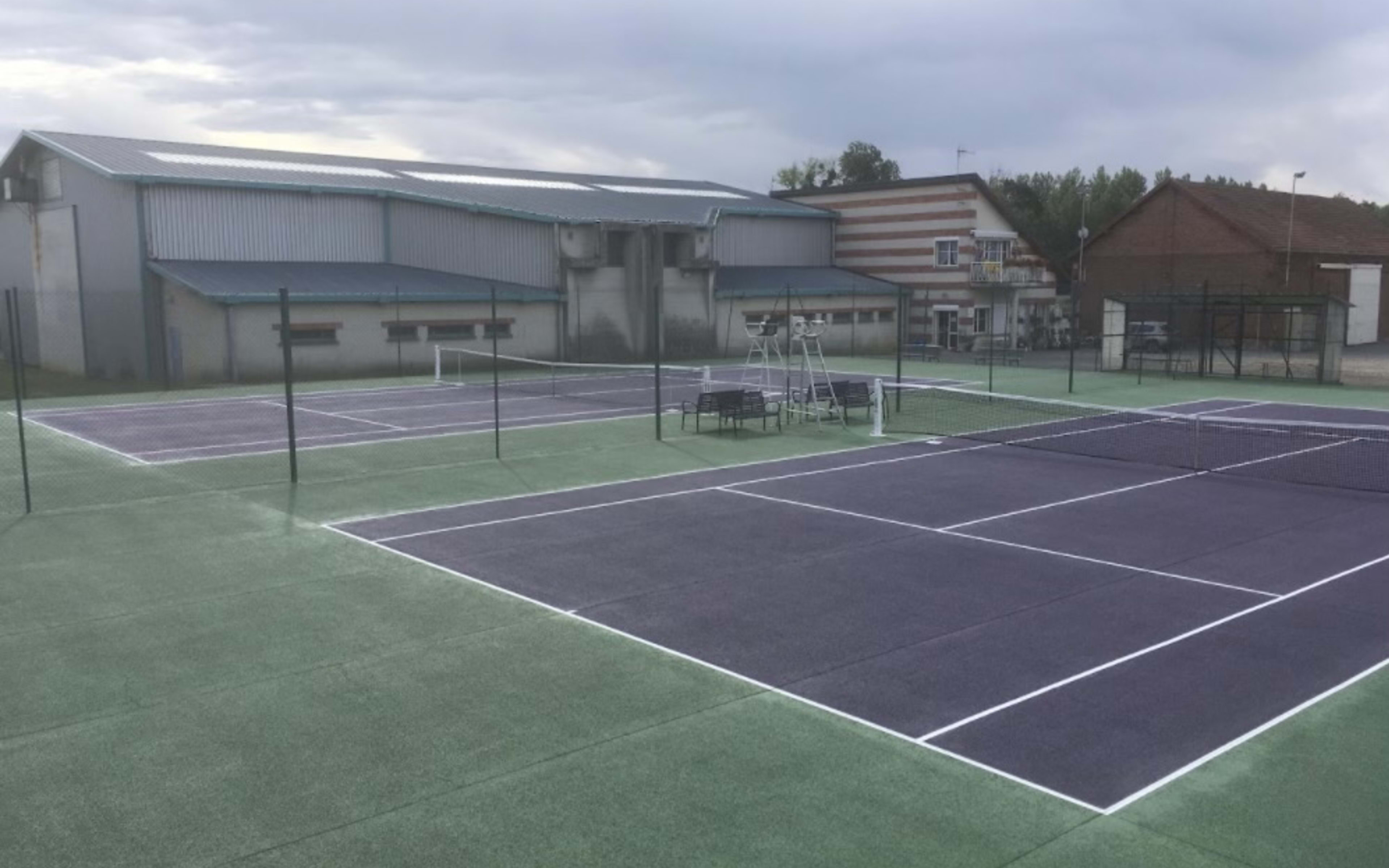Terrain Viry Noureuil Tennis Club à Vendeuil