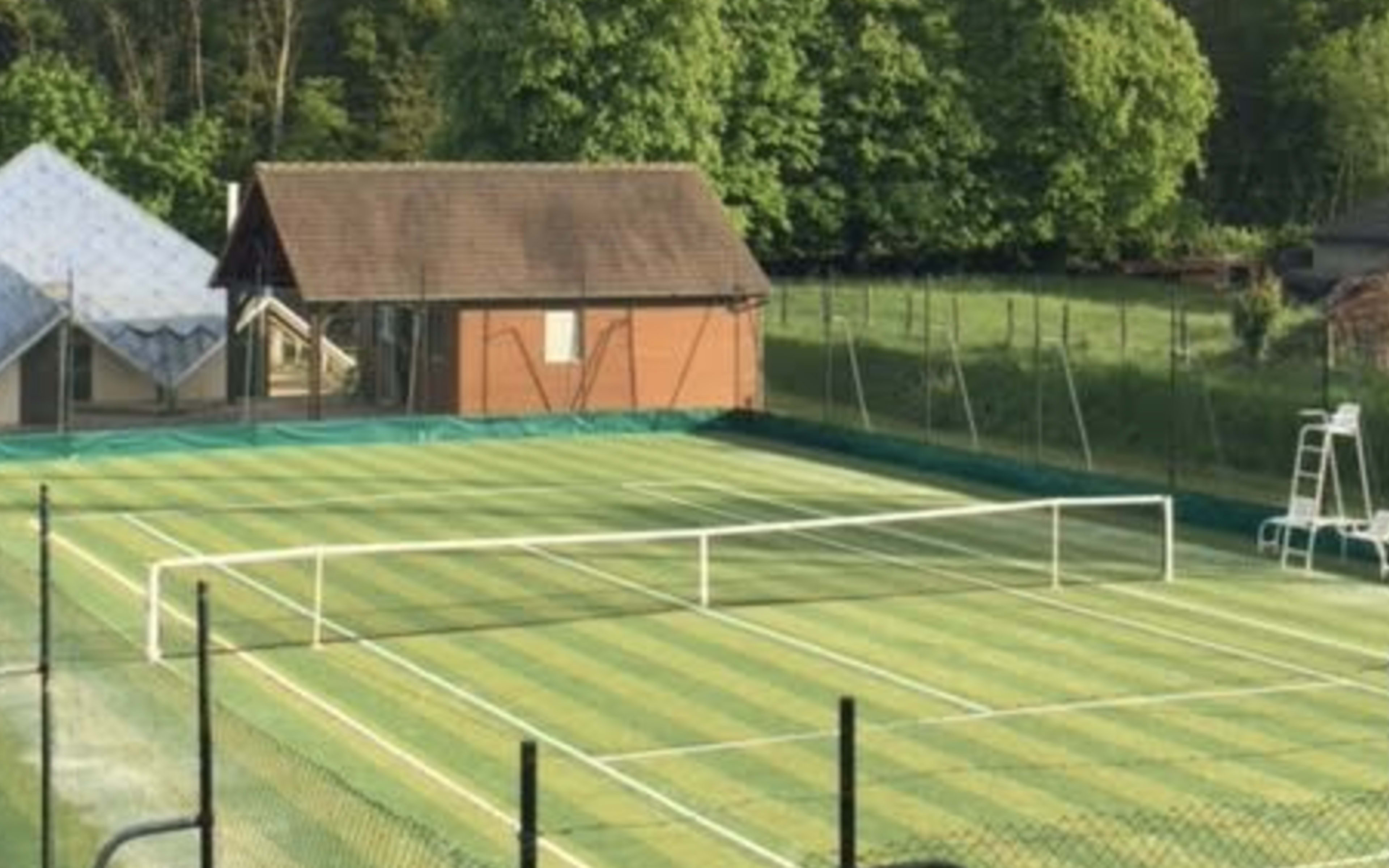 Terrain Tennis Club De Droue à Normandie