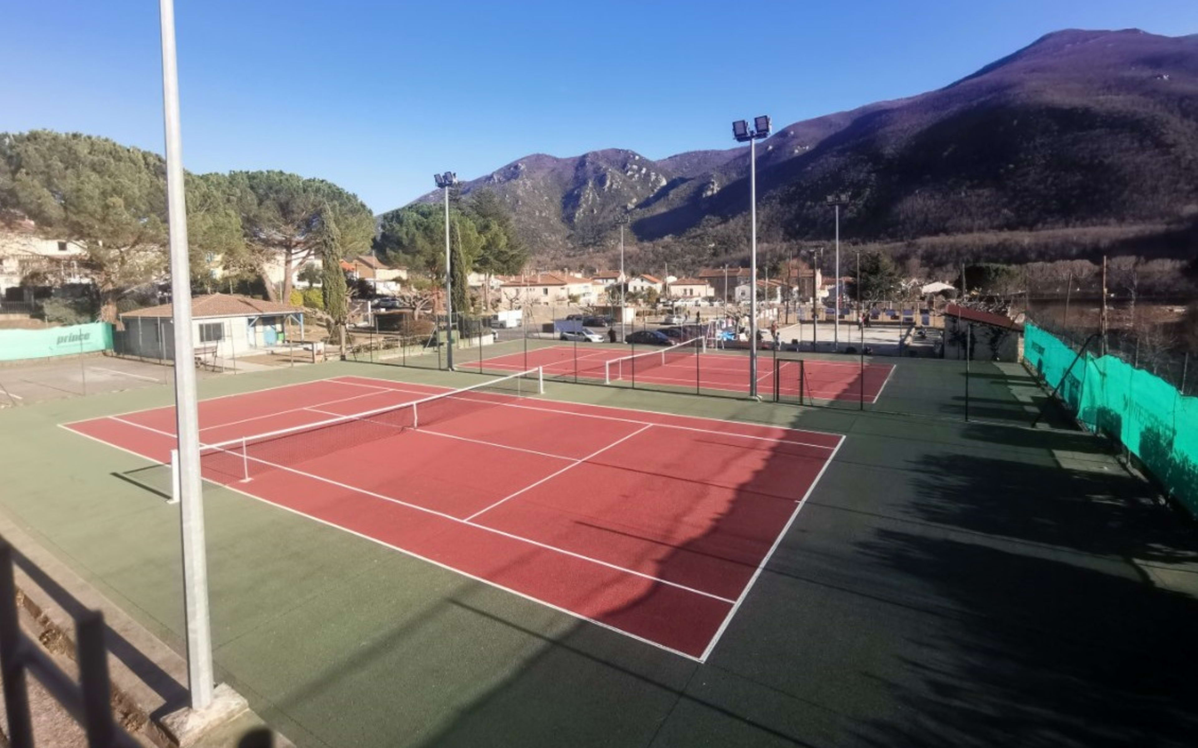 Terrain Tennis Club Arlésien à Arles-sur-Tech 66-FR
