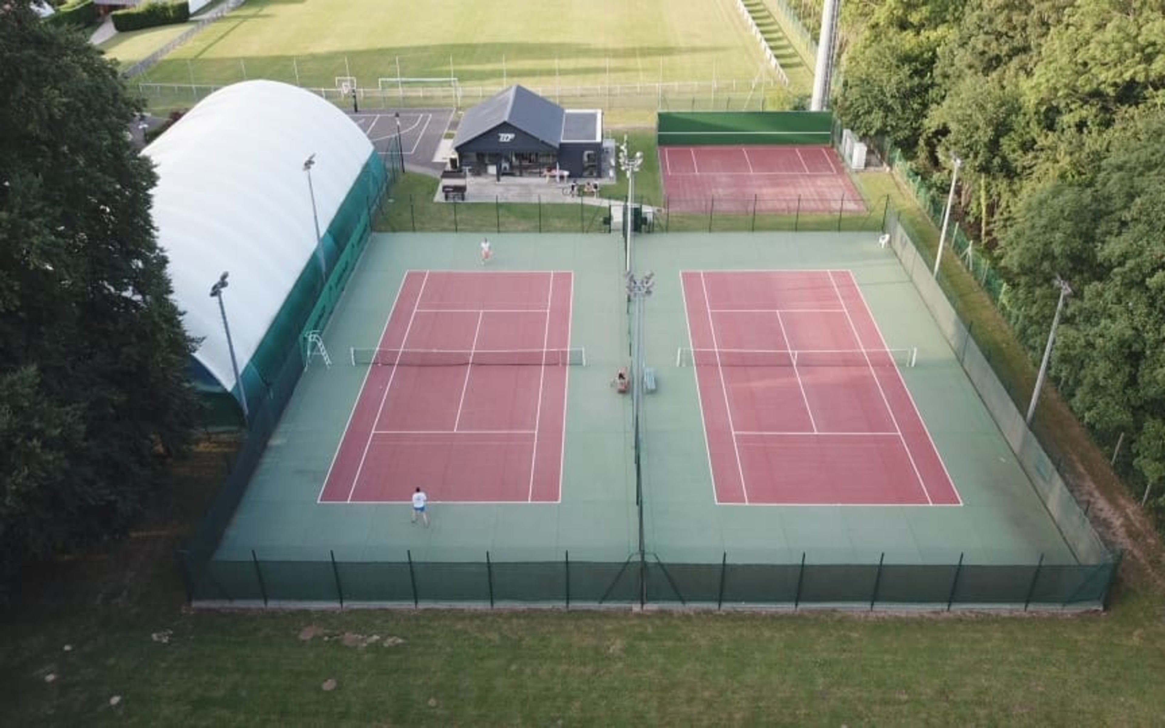 Terrain Plailly Tennis Club  à Othis 77-FR