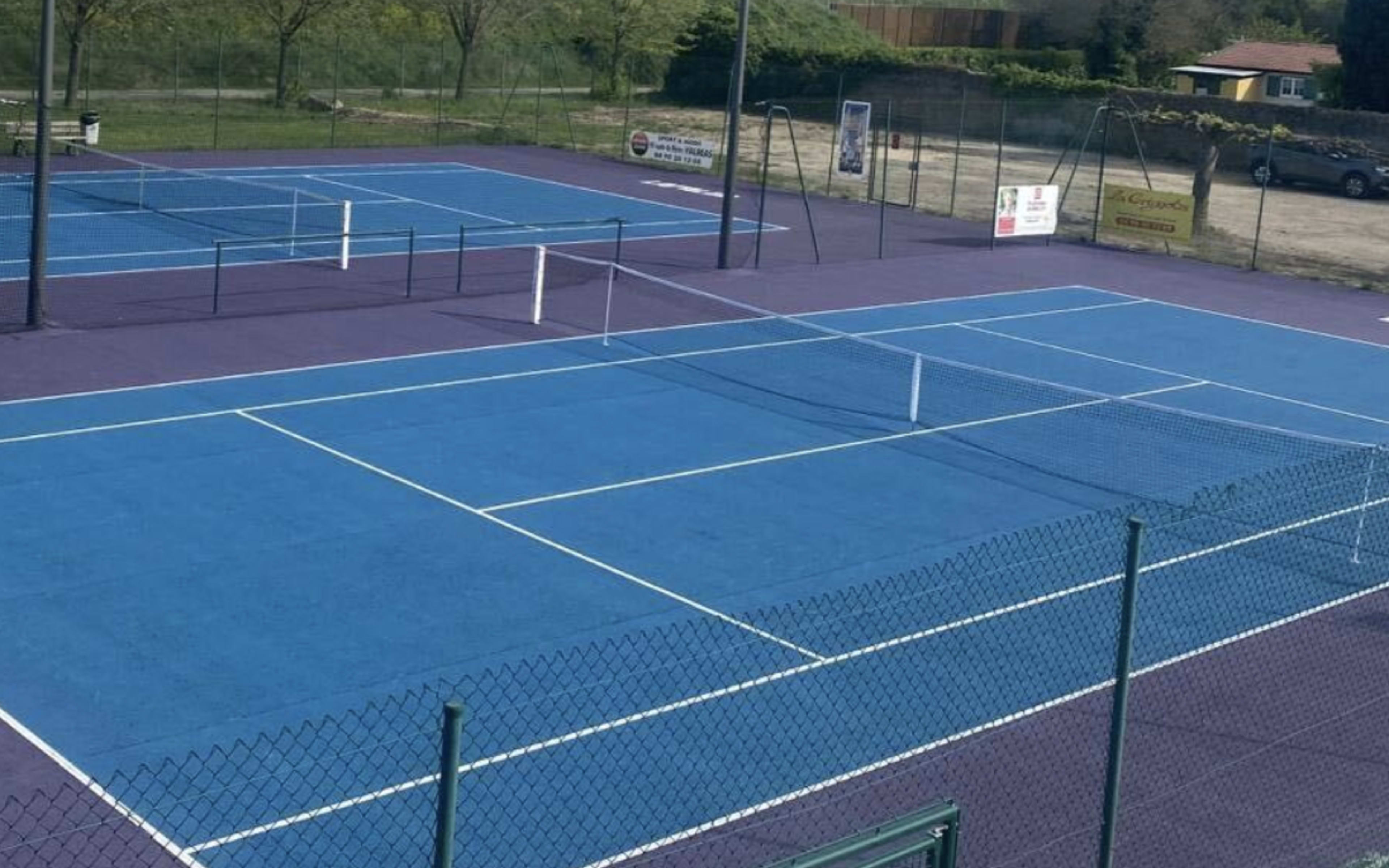 Terrain Lapalud Tennis Club à Bourdeaux