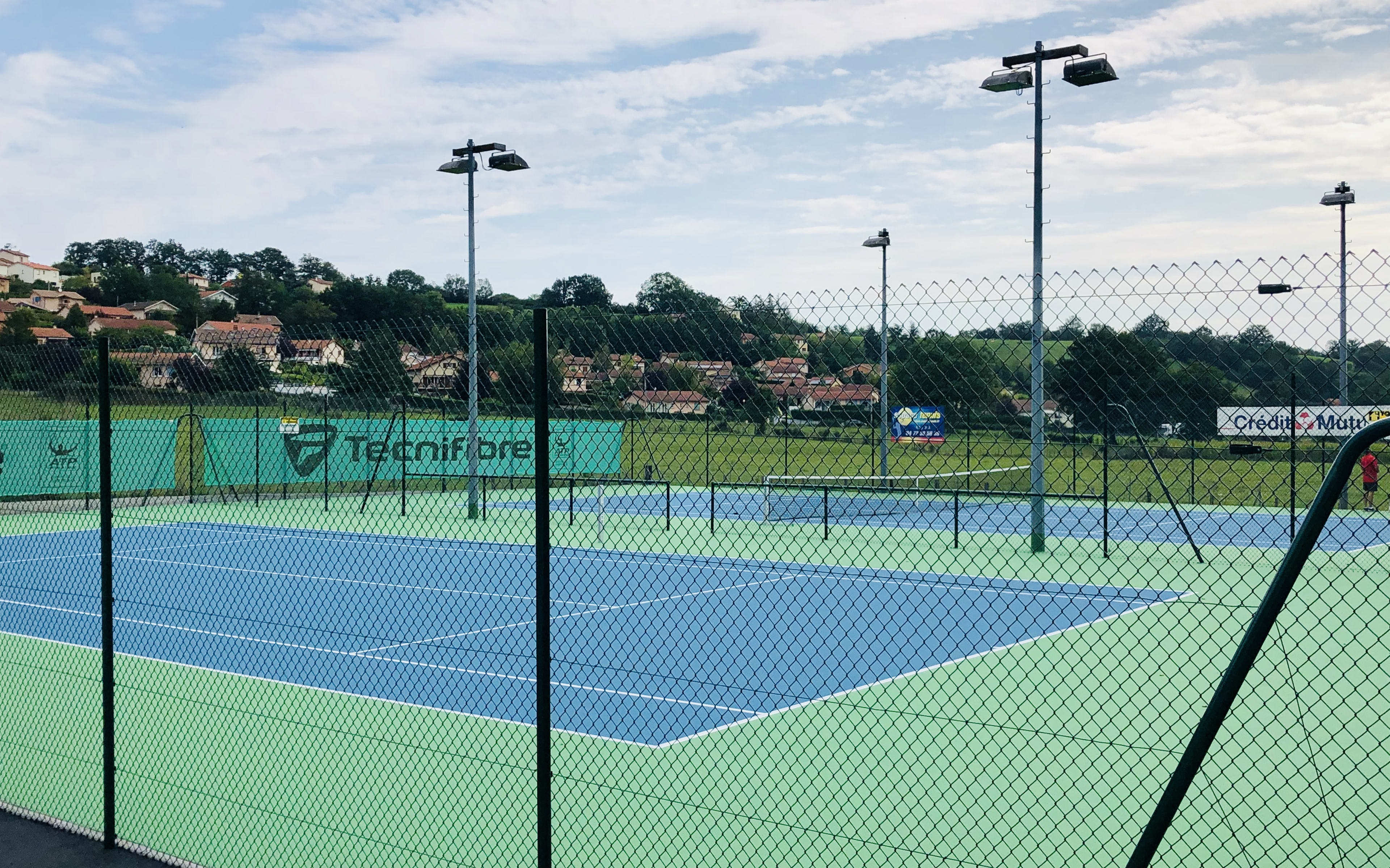 Terrain Savignois (Tennis Club) à Courpière