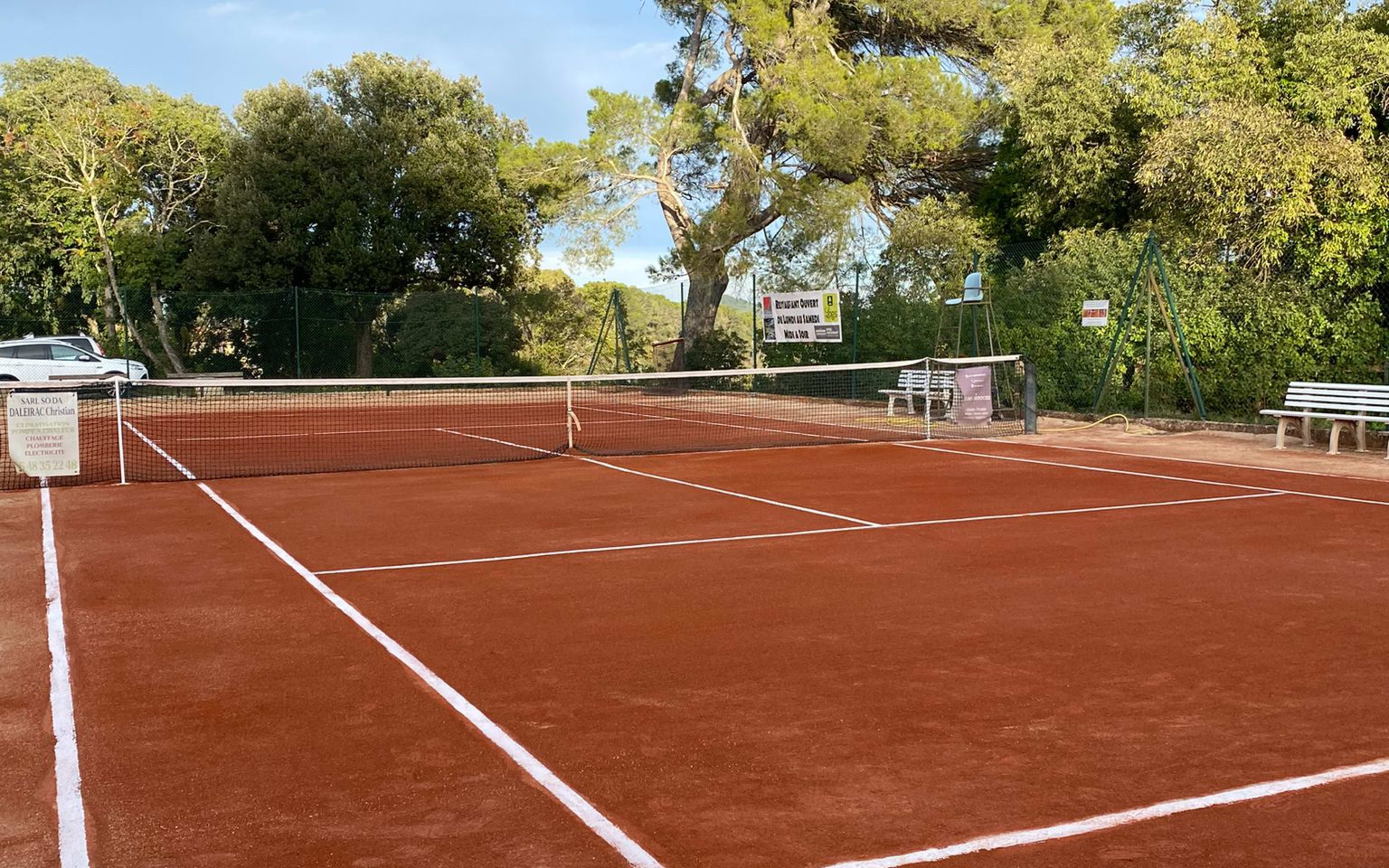Terrain TC Uzès Maxime Pascal à Avignon