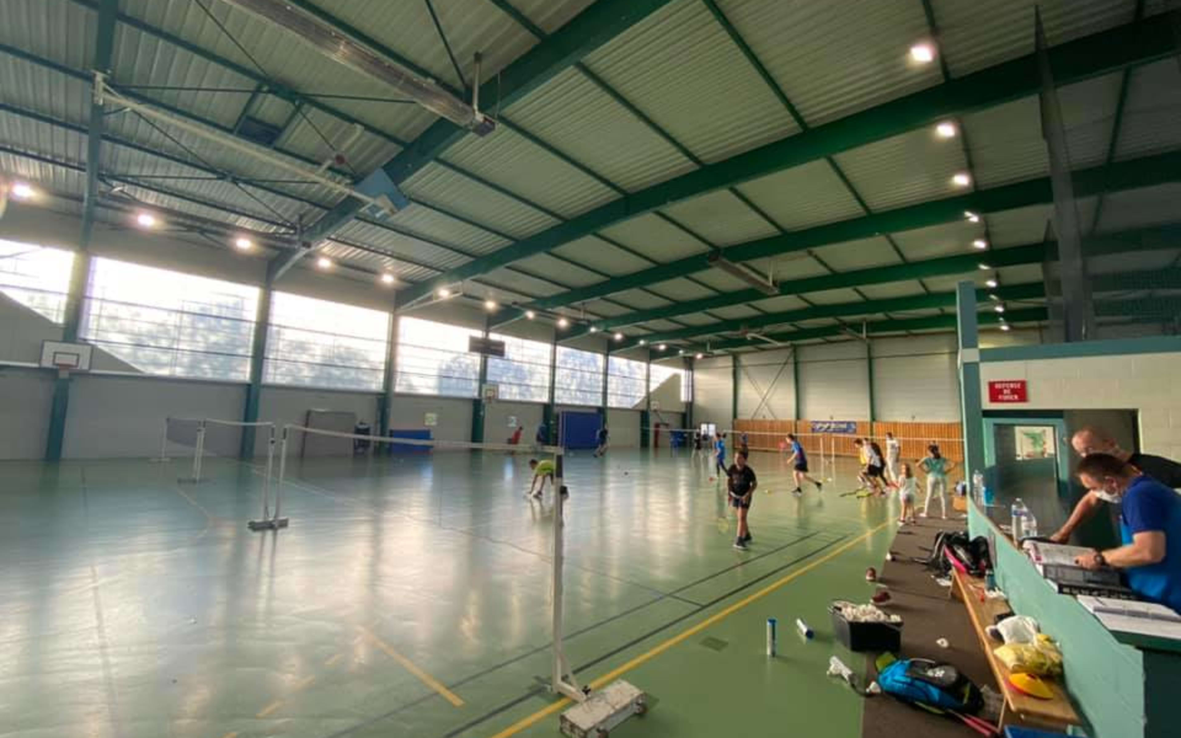 Terrain Badminton Club Compiègnois à Amiens