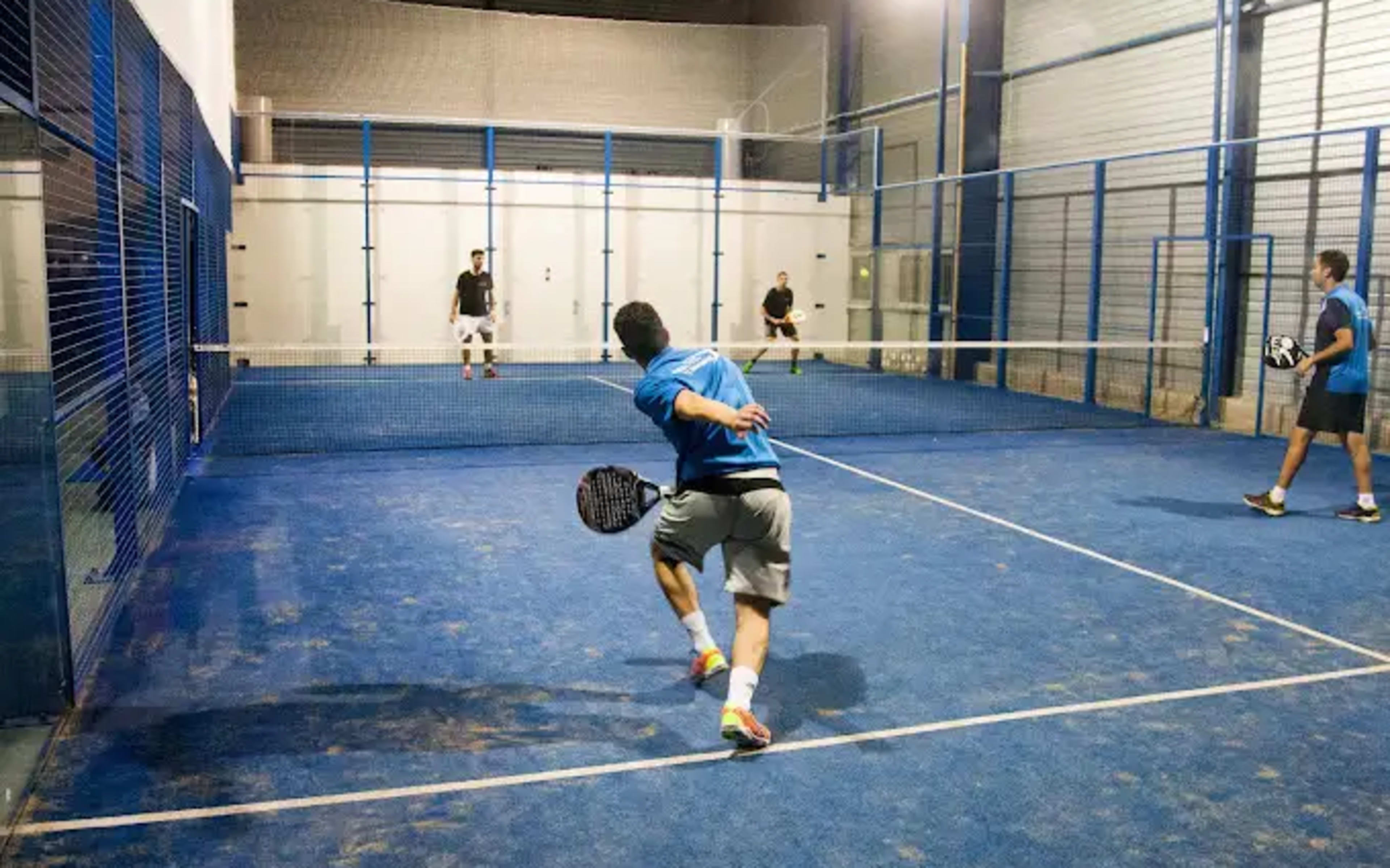 Terrain Padel Arena à Forges-les-Eaux