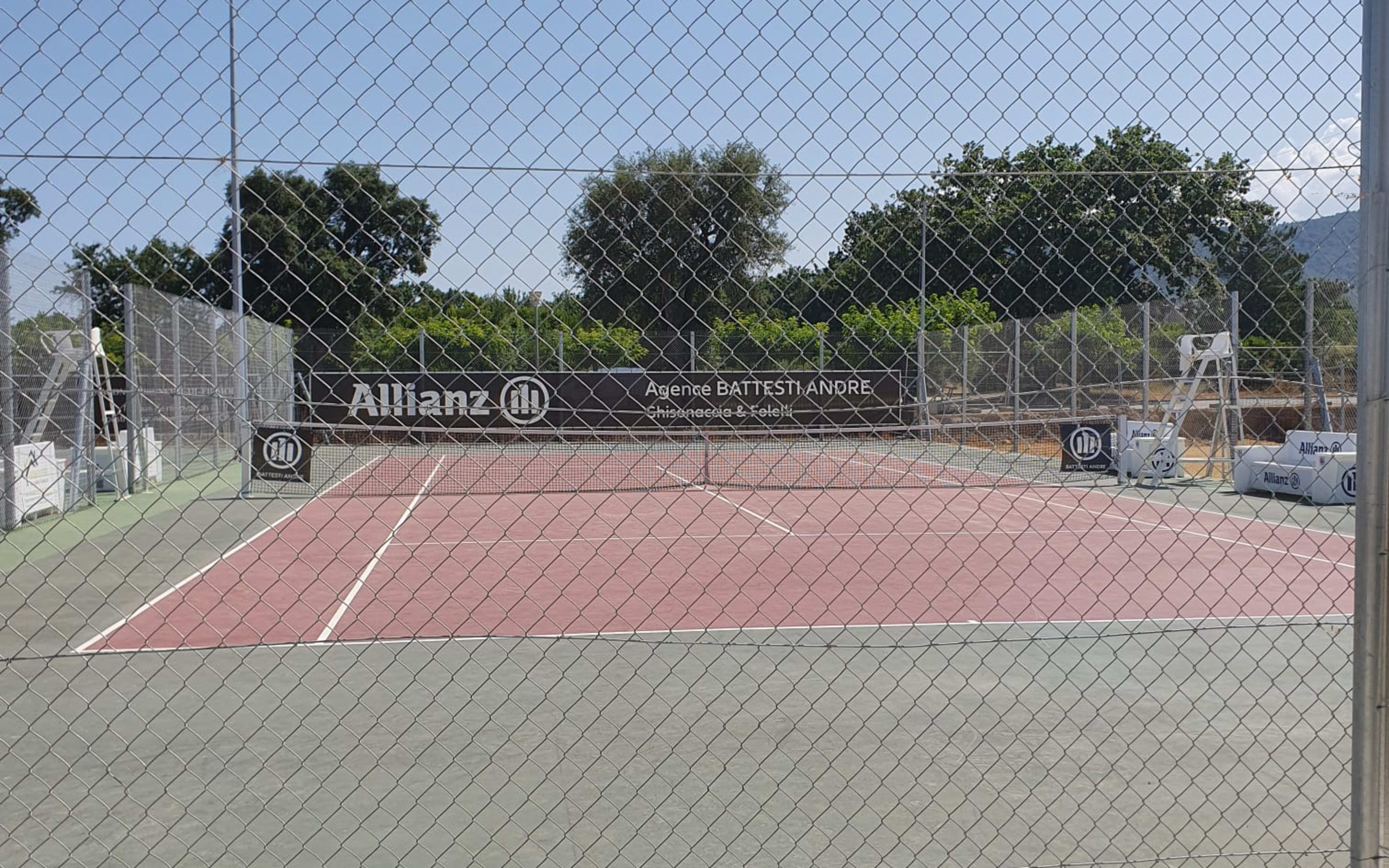 Terrain Fiumorbutennis Club à Ajaccio