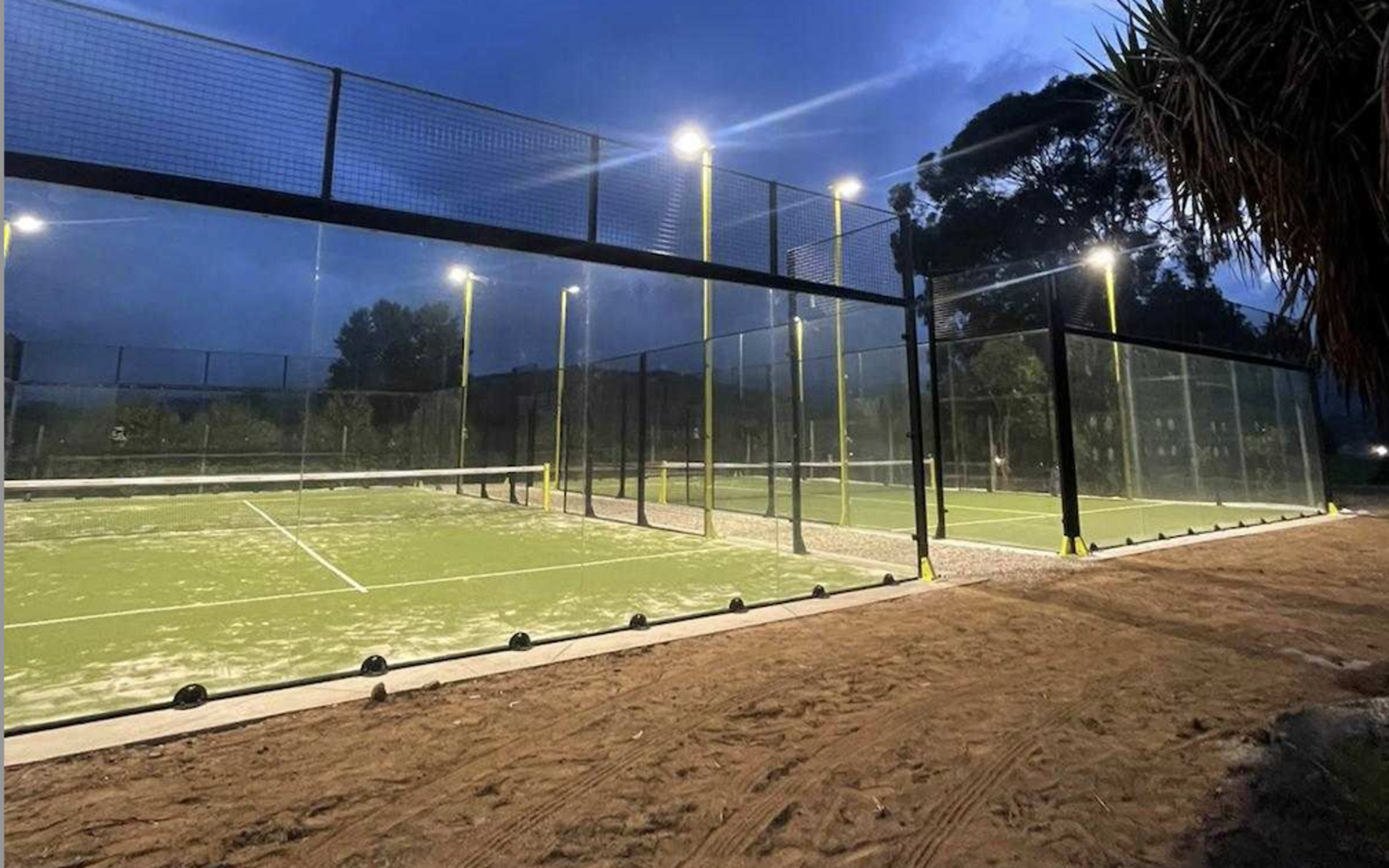 Terrain Casaperta Padel Club à Santa-Lucia-di-Moriani