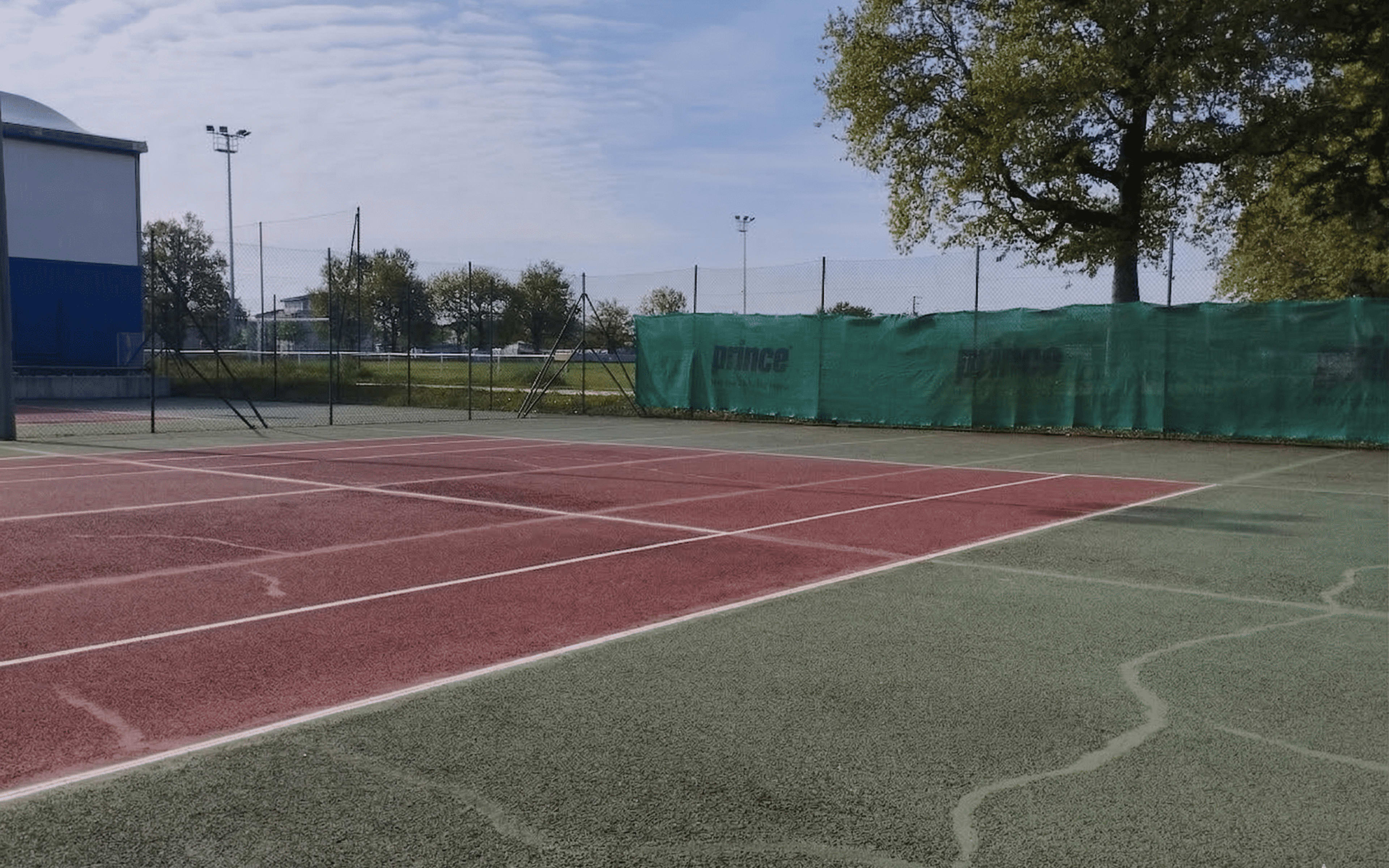 Terrain Angouleme Js à Nouvelle-Aquitaine