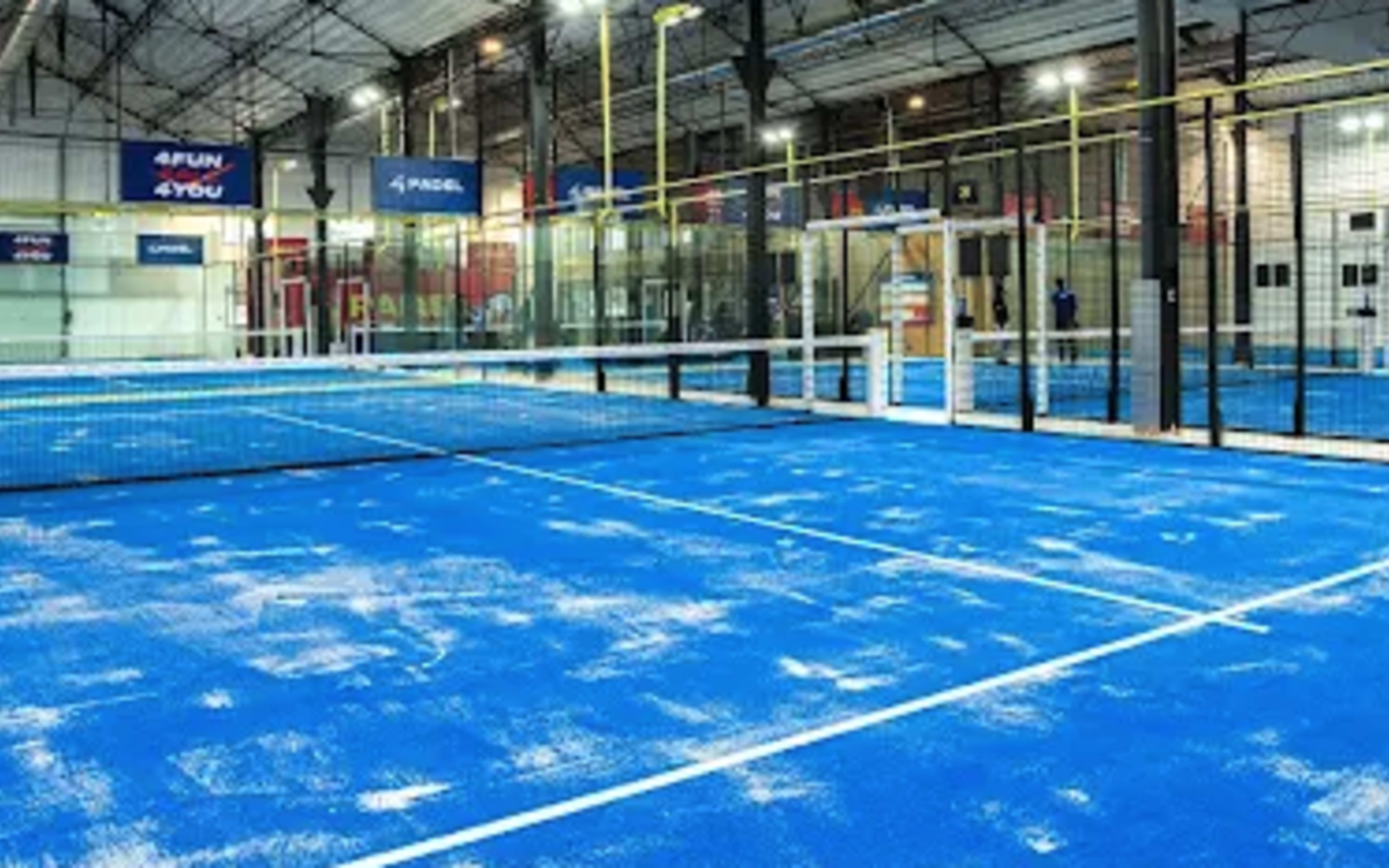 Terrain 4Padel Saint-Ouen  à Le Plessis-Robinson
