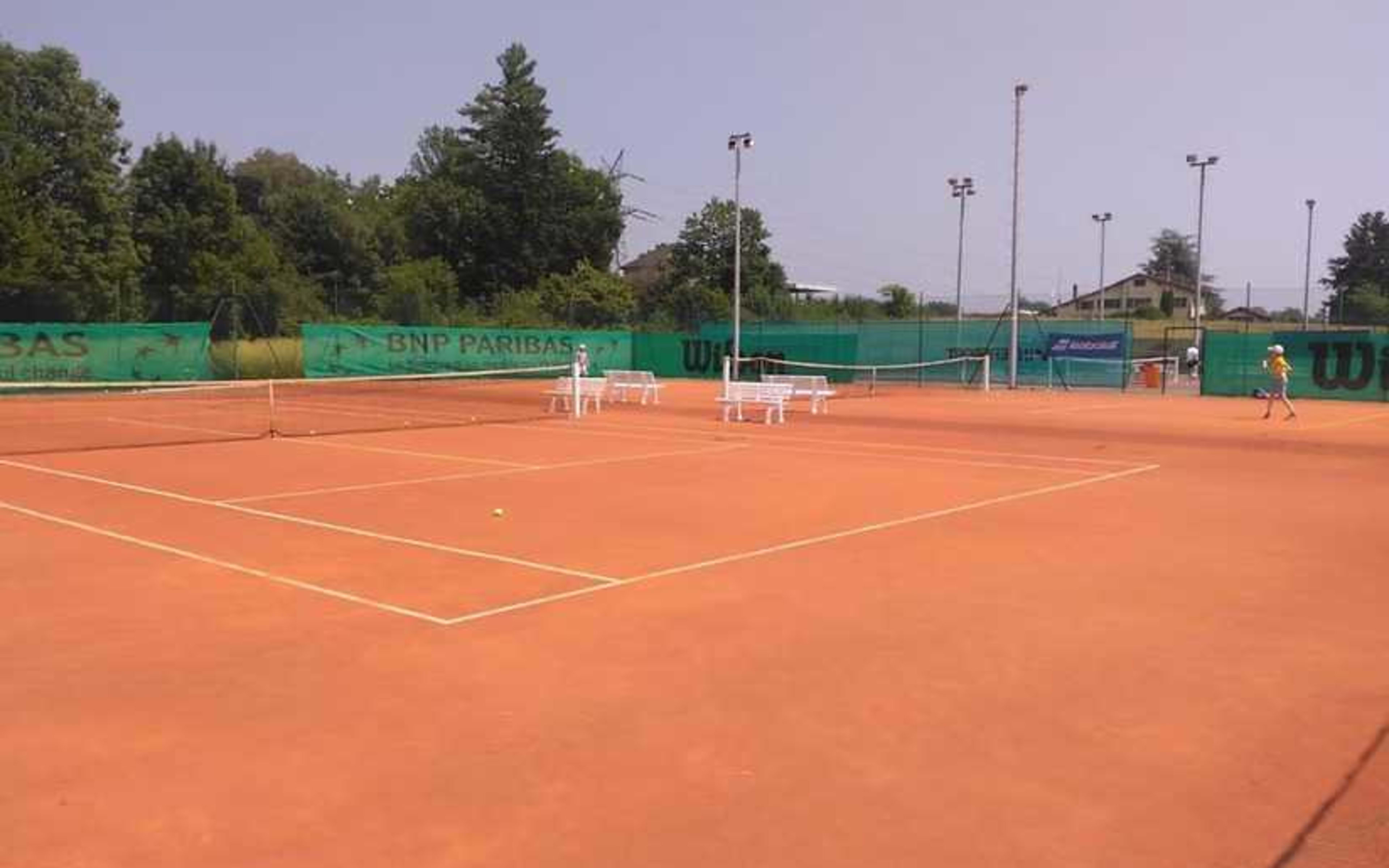 Terrain Tennis Club De Ferney-Voltaire (Tcfv) à Ferney-Voltaire 01-FR