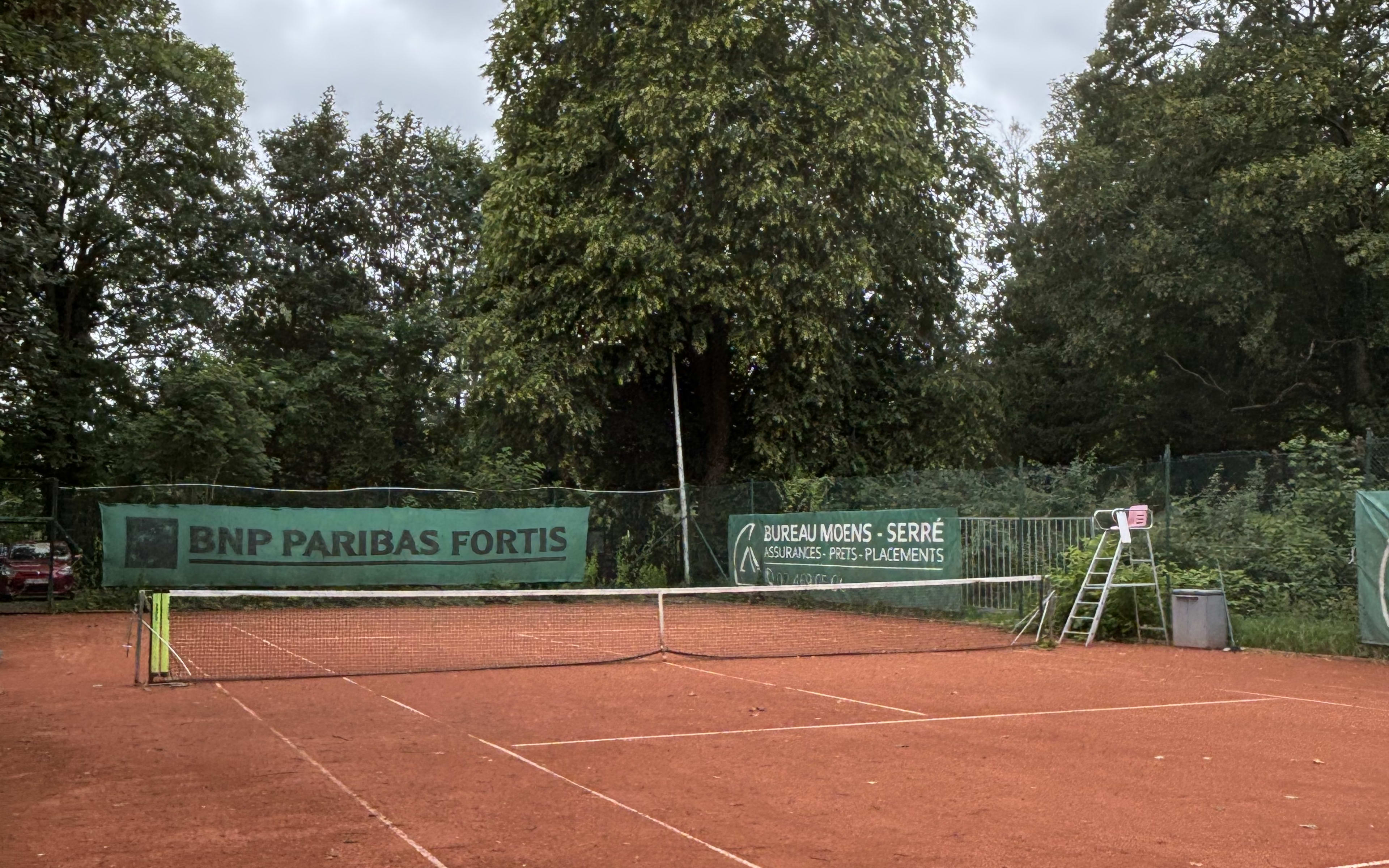 Terrain Royal Tennis Club Hirondelle à Berchem-Sainte-Agathe