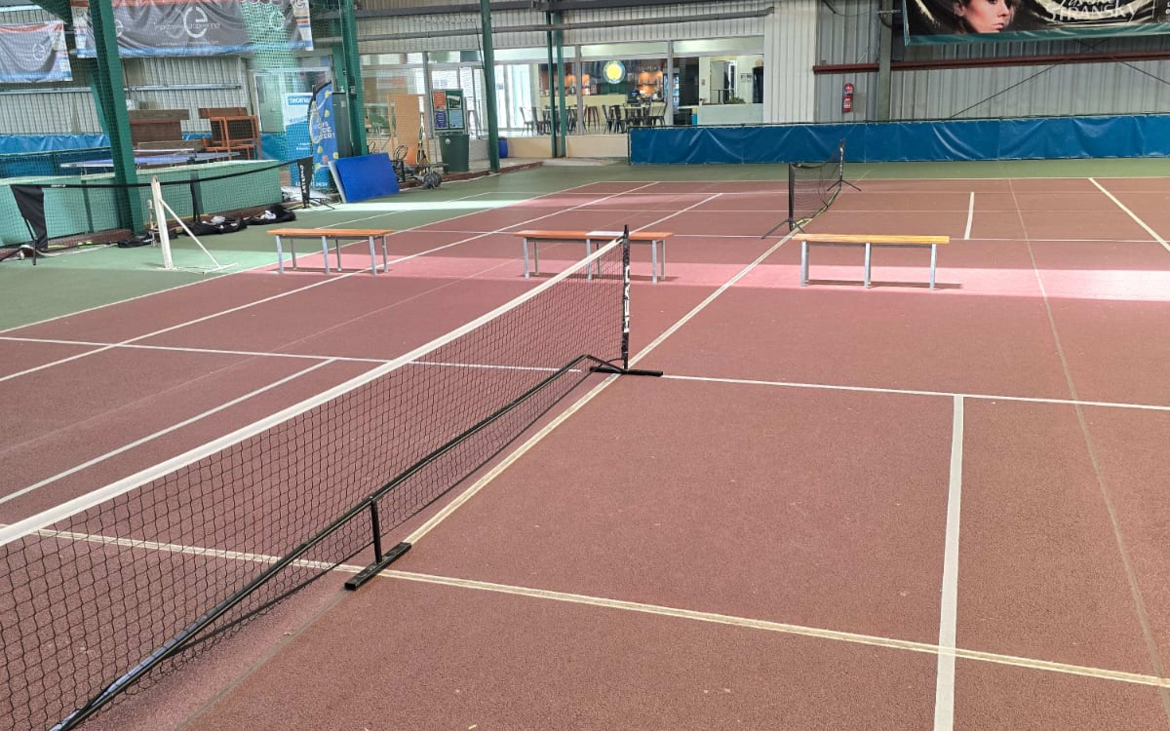 Terrain SA Rochefort Tennis Squash Padel à Rochefort