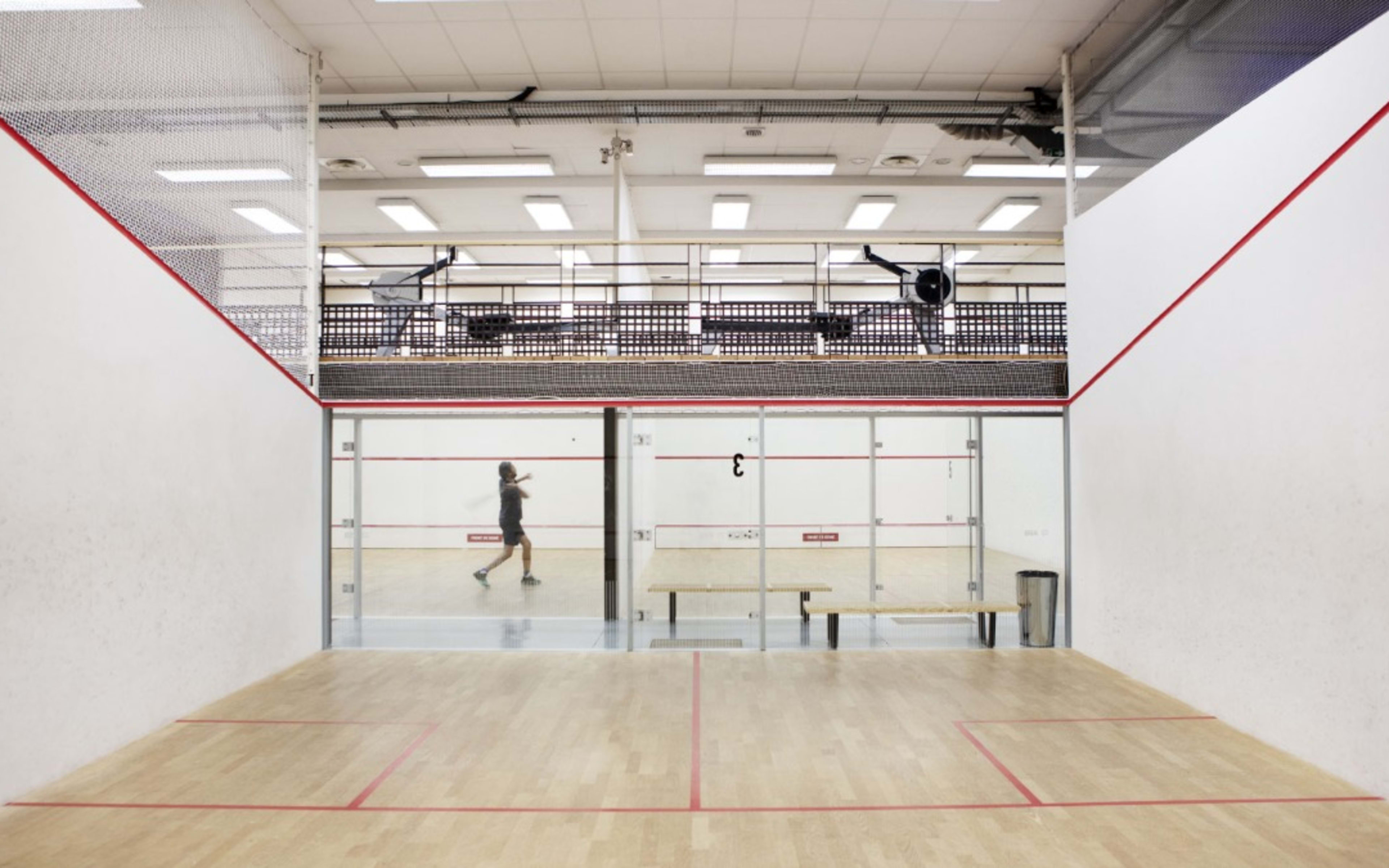 Terrain Squash Front de Seine à Soissons