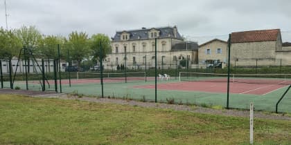 Aulnay - Court n°3 / Bas