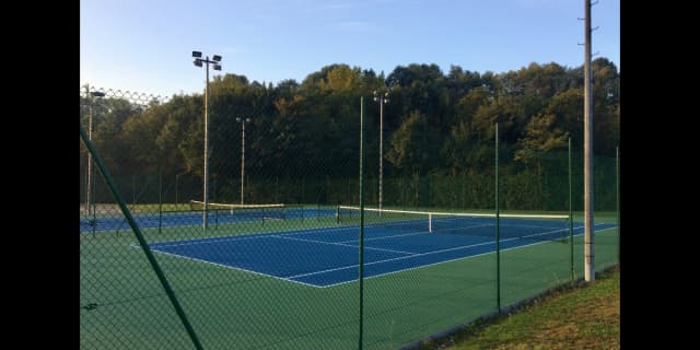 TENNIS CLUB PONT DE BEAUVOISIN & DOMESSIN - Photo principale