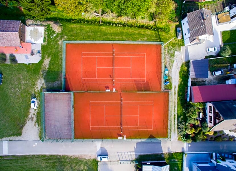 Tennis Club De Mothern - Photo 1
