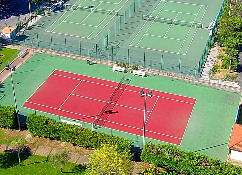 Tennis Club Pierrefeucain - Photo 1