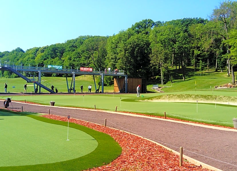 Golf Lyon Tassin - Photo 1