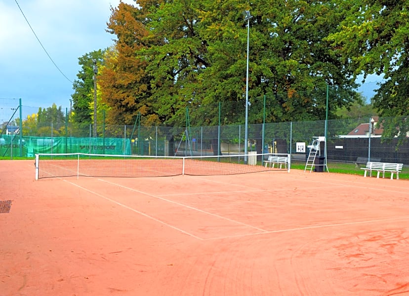 Entente Sportive Maintenon Pierres - Photo 1