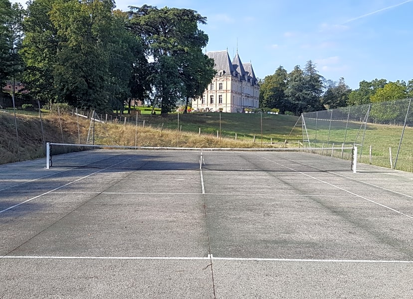 Chateau D'Esmyard - Photo 1