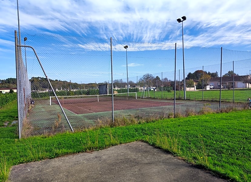 ST LAURENT DES HOMMES - Photo 1