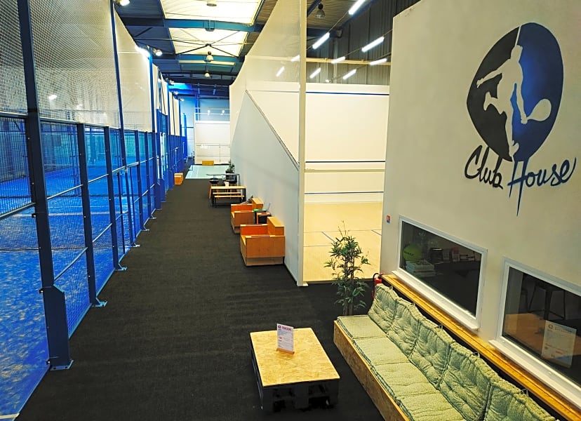 Padel Arena - Photo 1