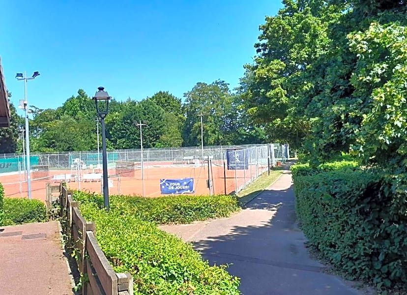 Tennis Club Méré - Photo 1