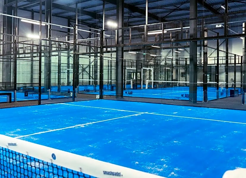 Smash Padel Castellet - Photo 1