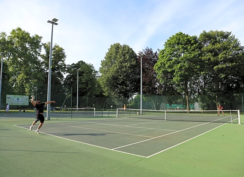 Loriol Tennis Club - Photo 1