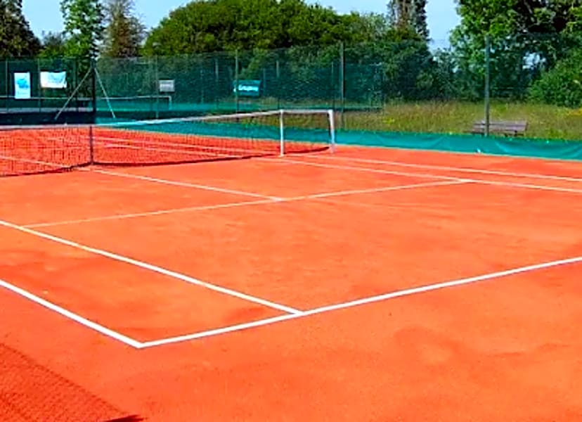 TC Connerreen - Photo 1