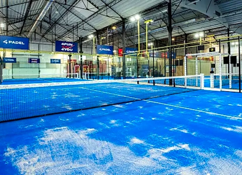 4Padel Saint-Ouen  - Photo 1
