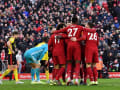 Liverpool torce contra City para levantar a taça da Premier League nesta quinta-feira