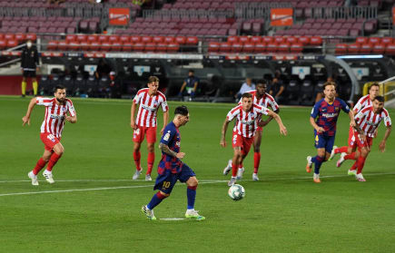 Barcelona empata com Atlético de Madri e Messi chega aos 700 gols de sua carreira