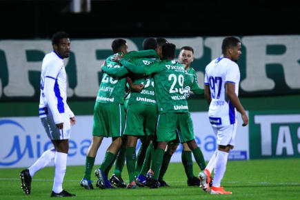 Com vitória sobre o Avaí, Chapecoense abre vantagem nas quartas de final do Campeonato Catarinense