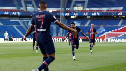 PSG goleia em mais um amistoso e está com a agenda lotada nas próximas semanas